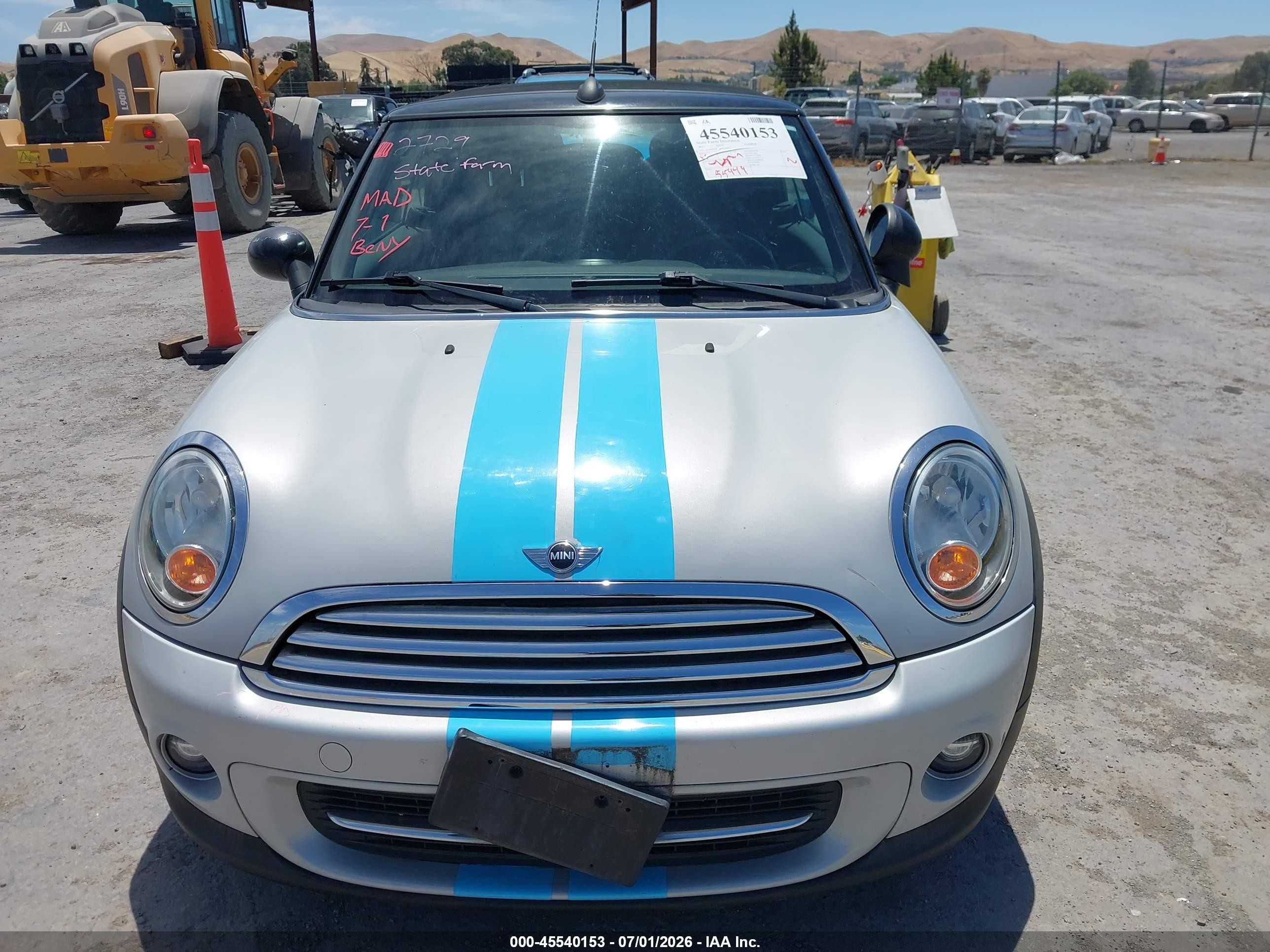 2012 Mini Cooper   Gray vin: WMWZN3C50CT133942