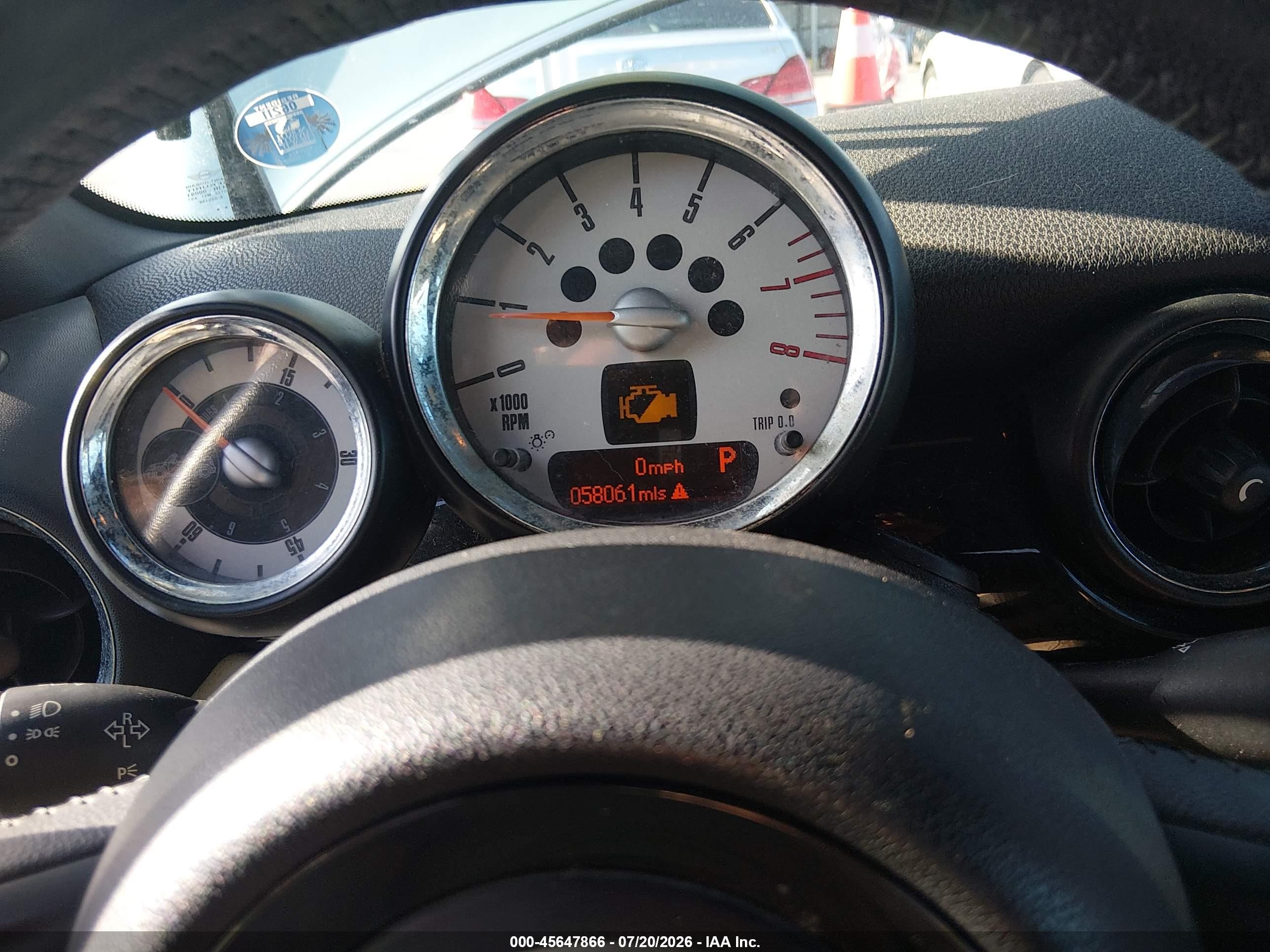 2013 Mini Convertible Cooper Blue vin: WMWZN3C50DT568123