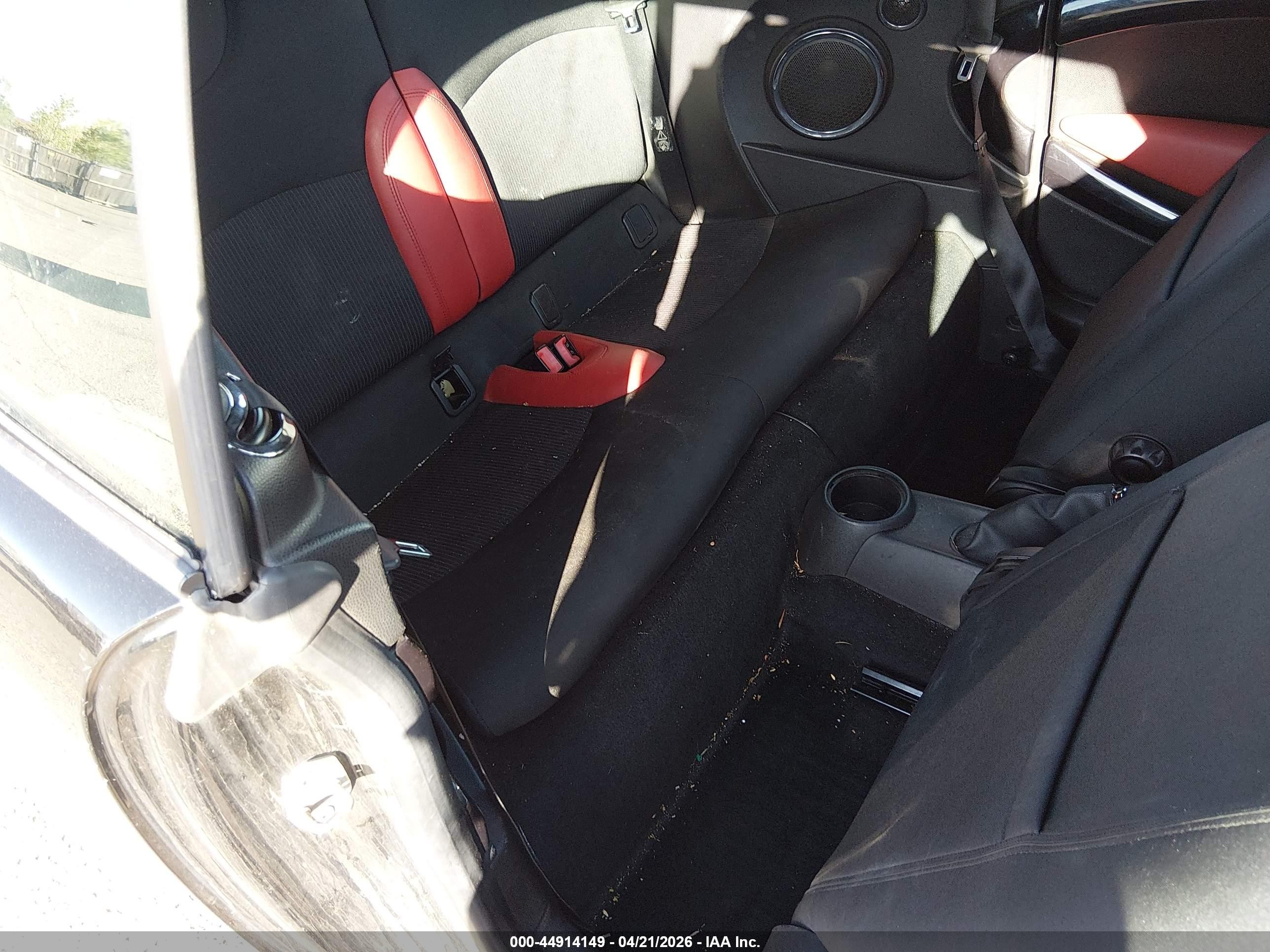 2011 Mini Cooper   Black vin: WMWZN3C51BTZ89569