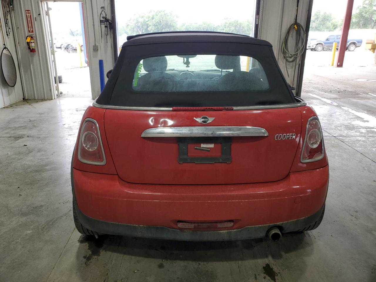 2015 Mini Cooper Red vin: WMWZN3C51FT861676