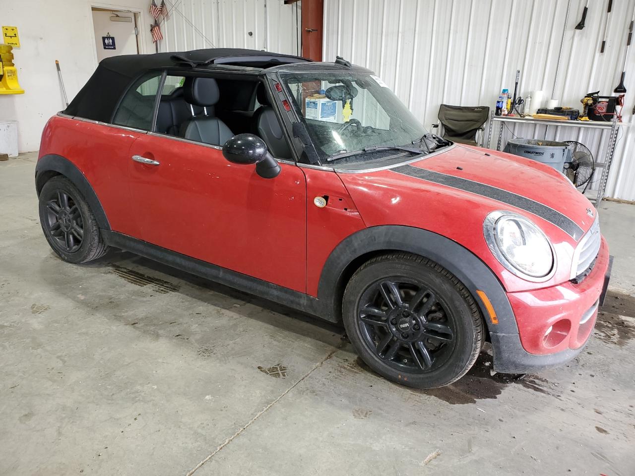 2015 Mini Cooper Red vin: WMWZN3C51FT861676
