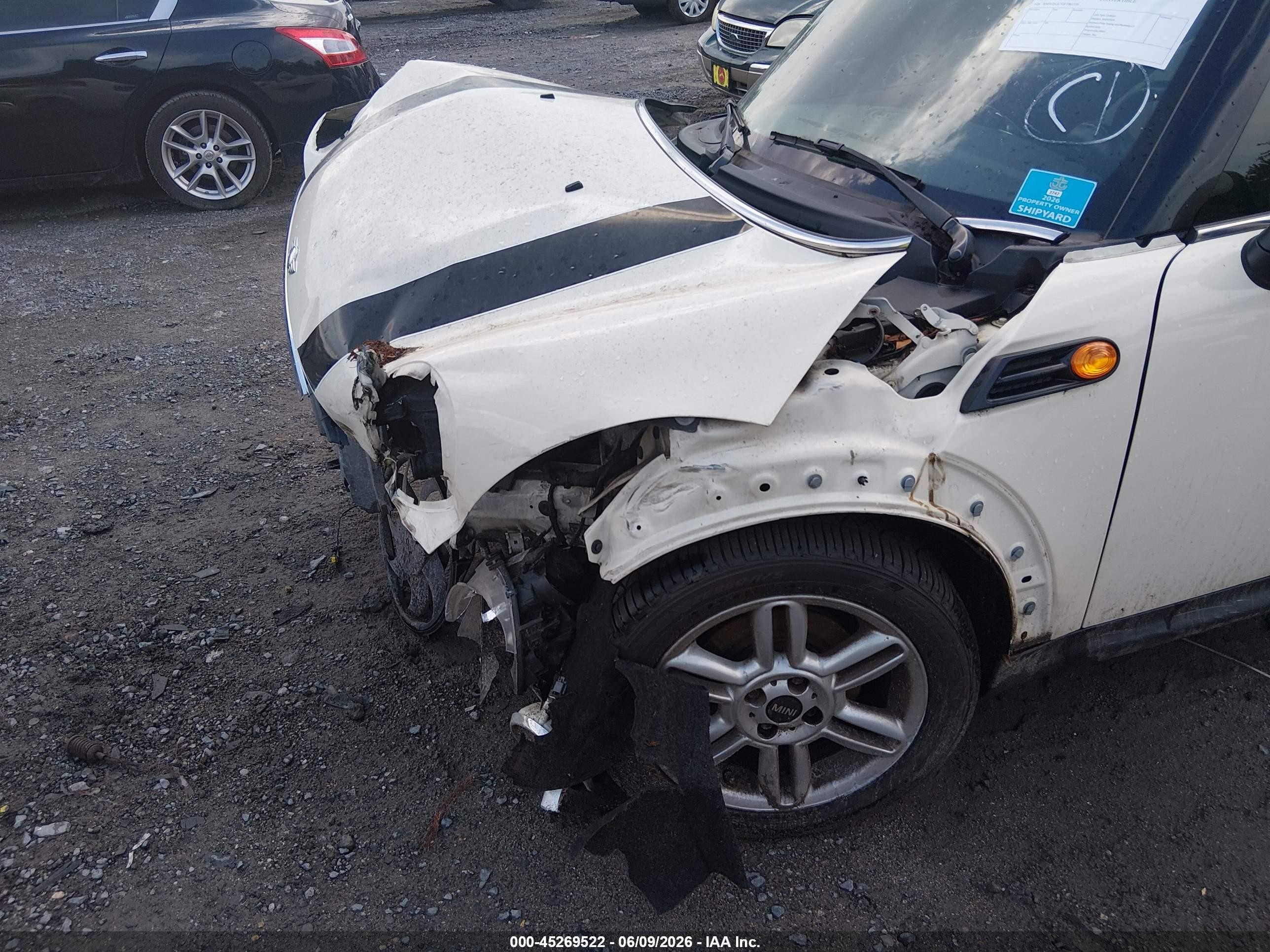 2014 Mini Convertible Cooper White vin: WMWZN3C52ET861359