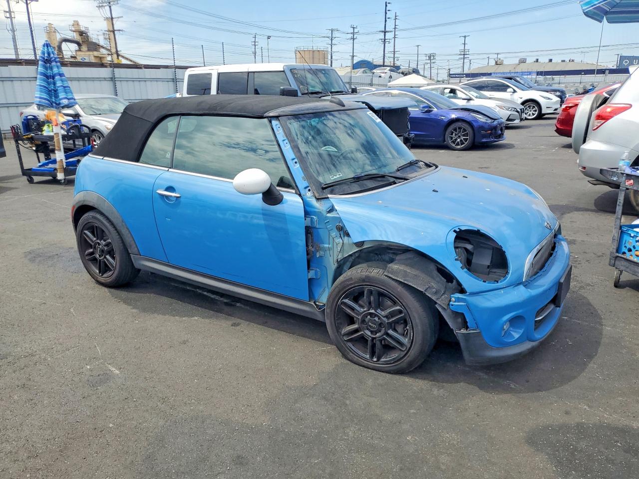 2014 Mini Cooper Blue vin: WMWZN3C53ET570000