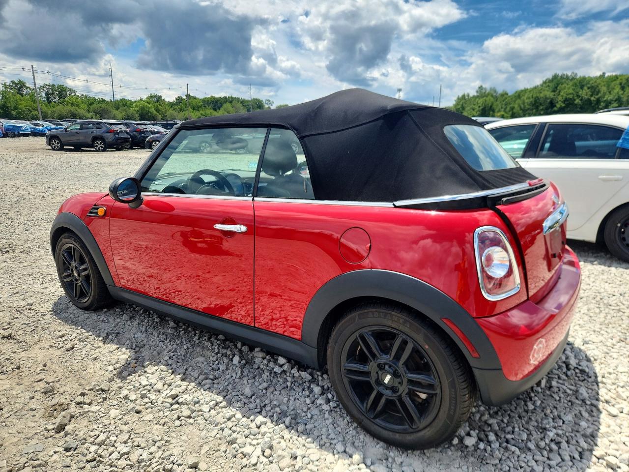 2015 Mini Cooper Red vin: WMWZN3C53FT861646