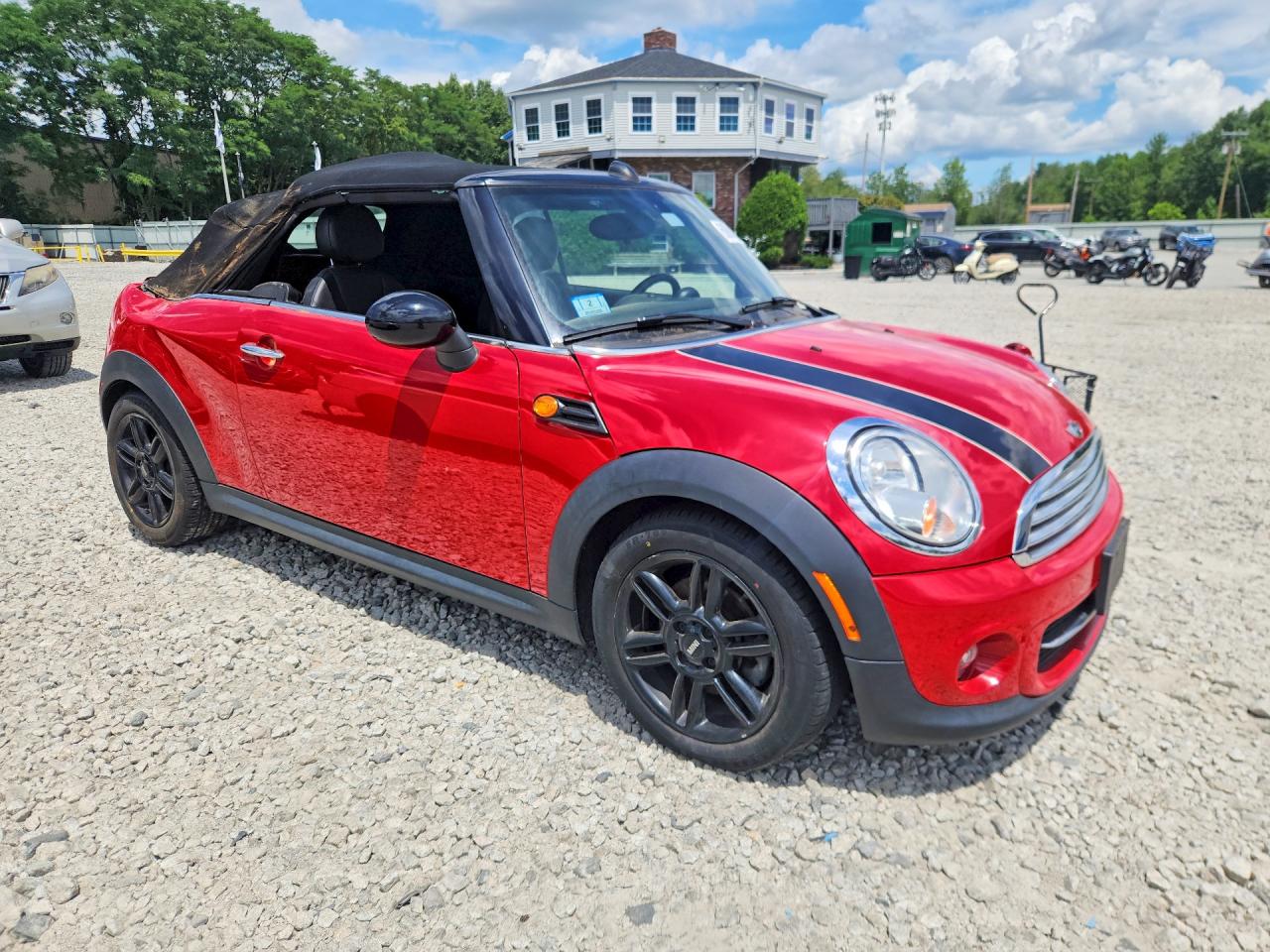 2015 Mini Cooper Red vin: WMWZN3C53FT861646