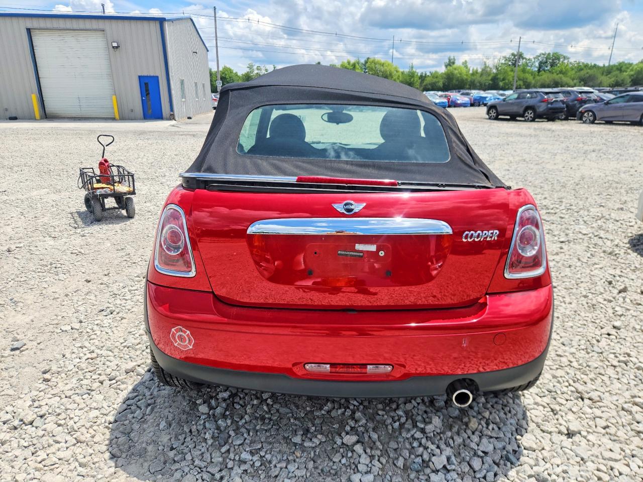 2015 Mini Cooper Red vin: WMWZN3C53FT861646