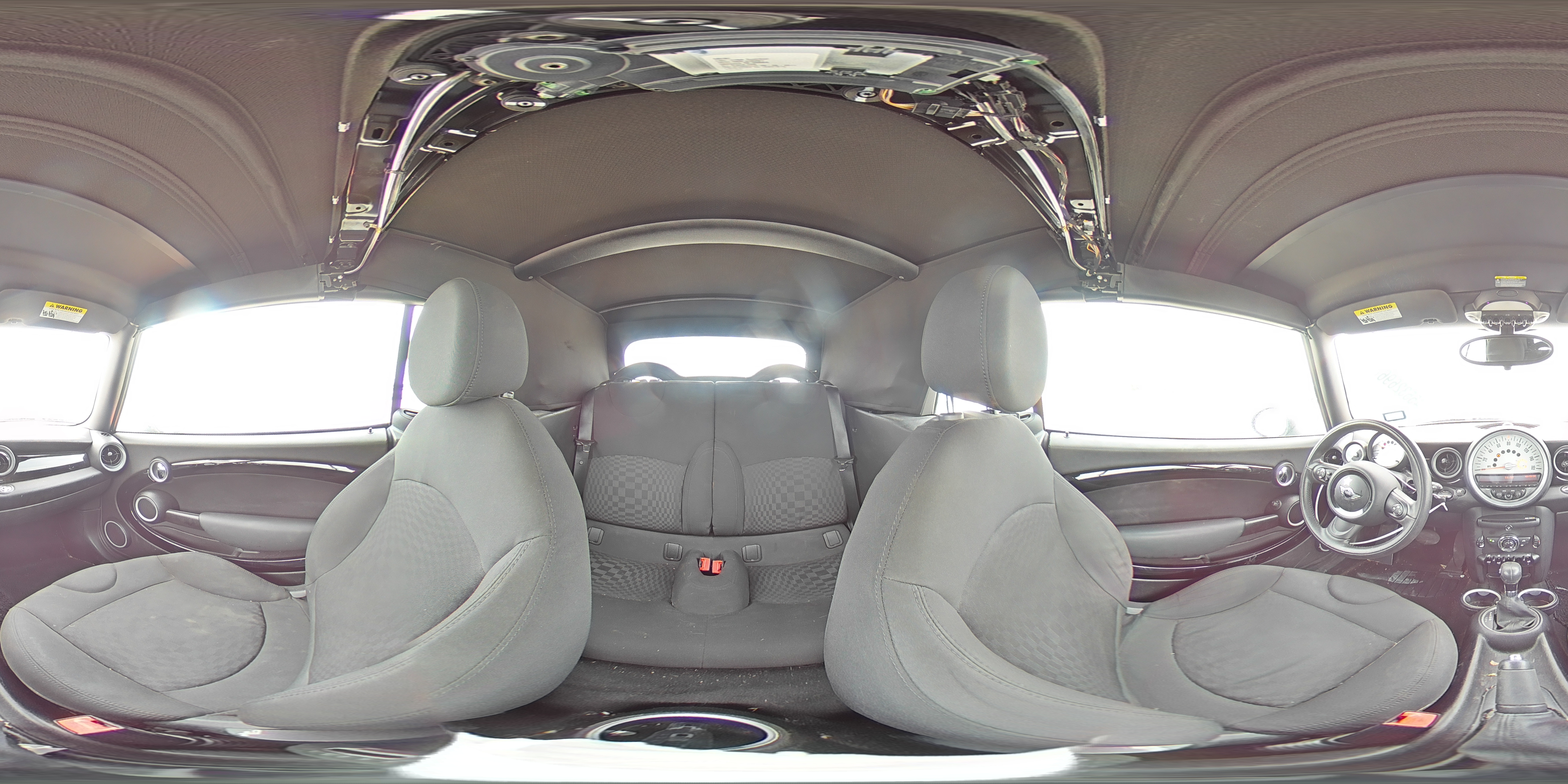 2012 Mini Cooper White vin: WMWZN3C55CT133760