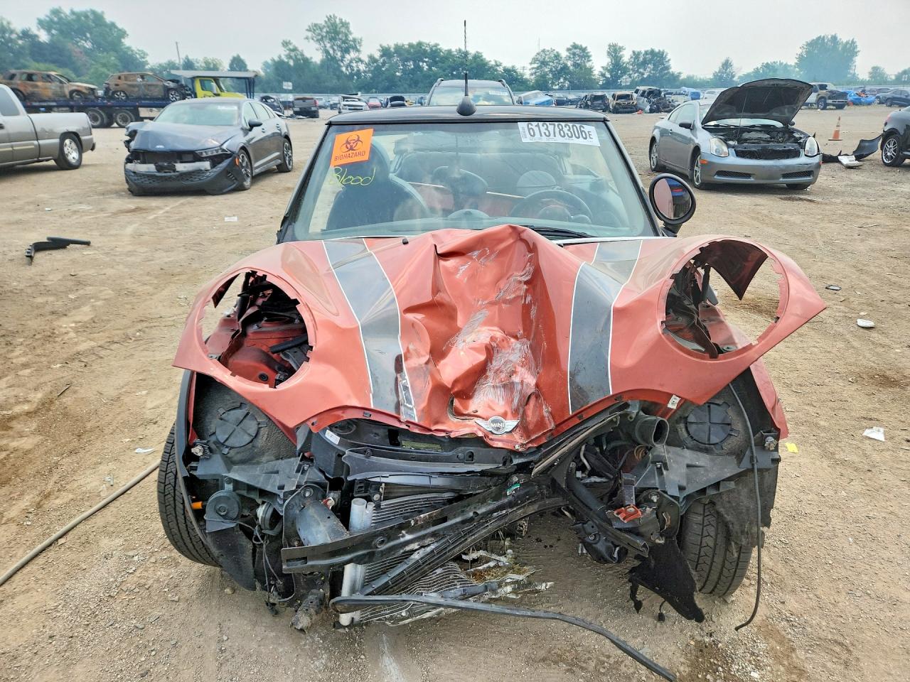 2013 Mini Cooper Orange vin: WMWZN3C55DT568196