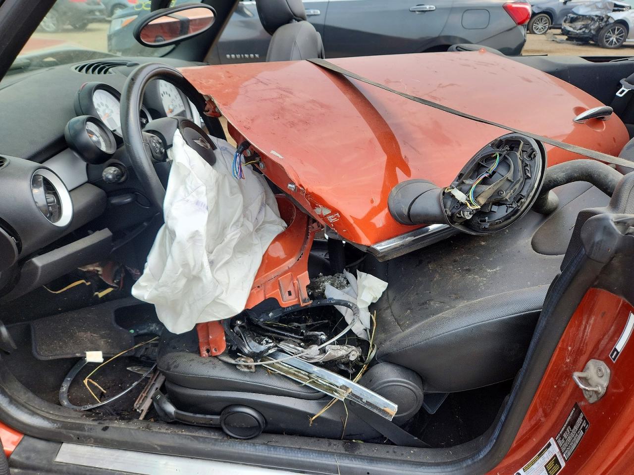 2013 Mini Cooper Orange vin: WMWZN3C55DT568196