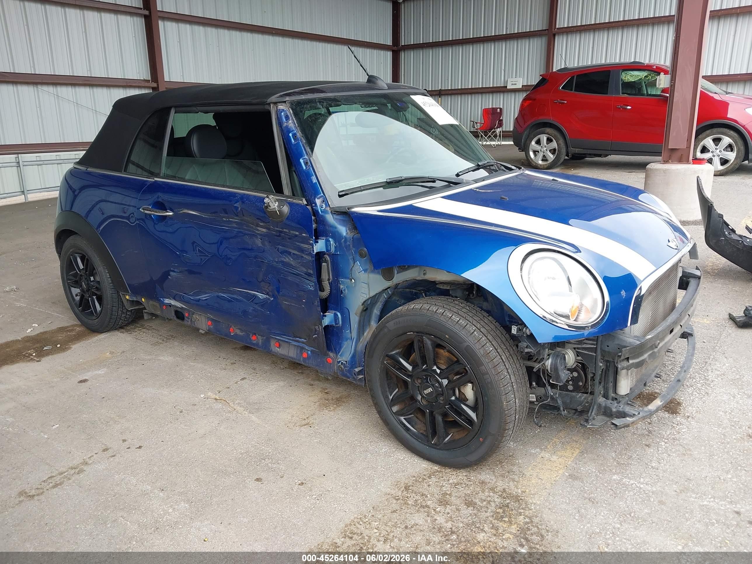 2015 Mini Convertible Cooper Blue vin: WMWZN3C55FT862667