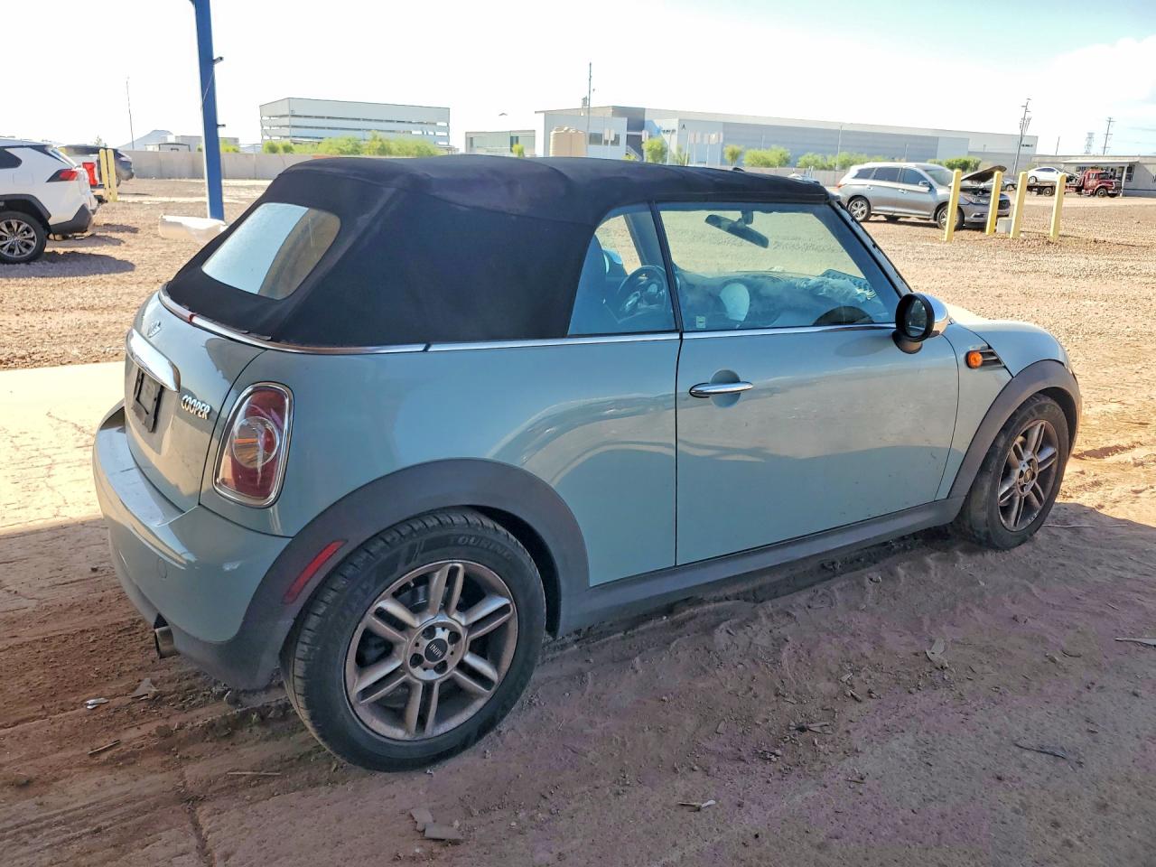2011 Mini Cooper Blue vin: WMWZN3C56BT133734