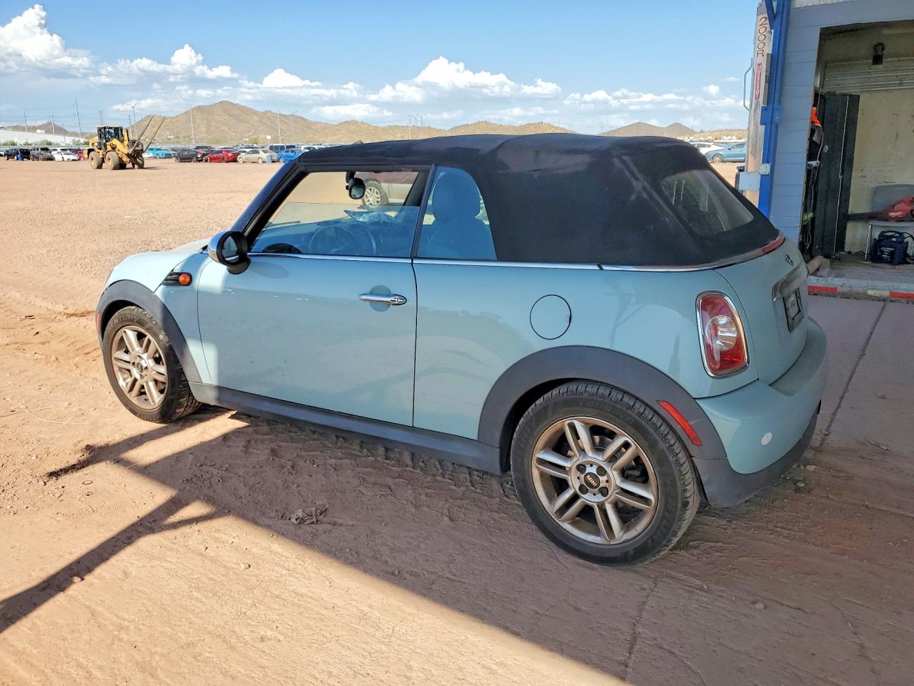 2011 Mini Cooper Blue vin: WMWZN3C56BT133734