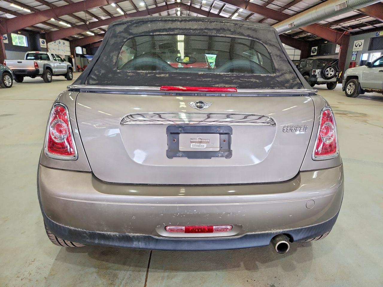 2012 Mini Cooper Brown vin: WMWZN3C59CT265551