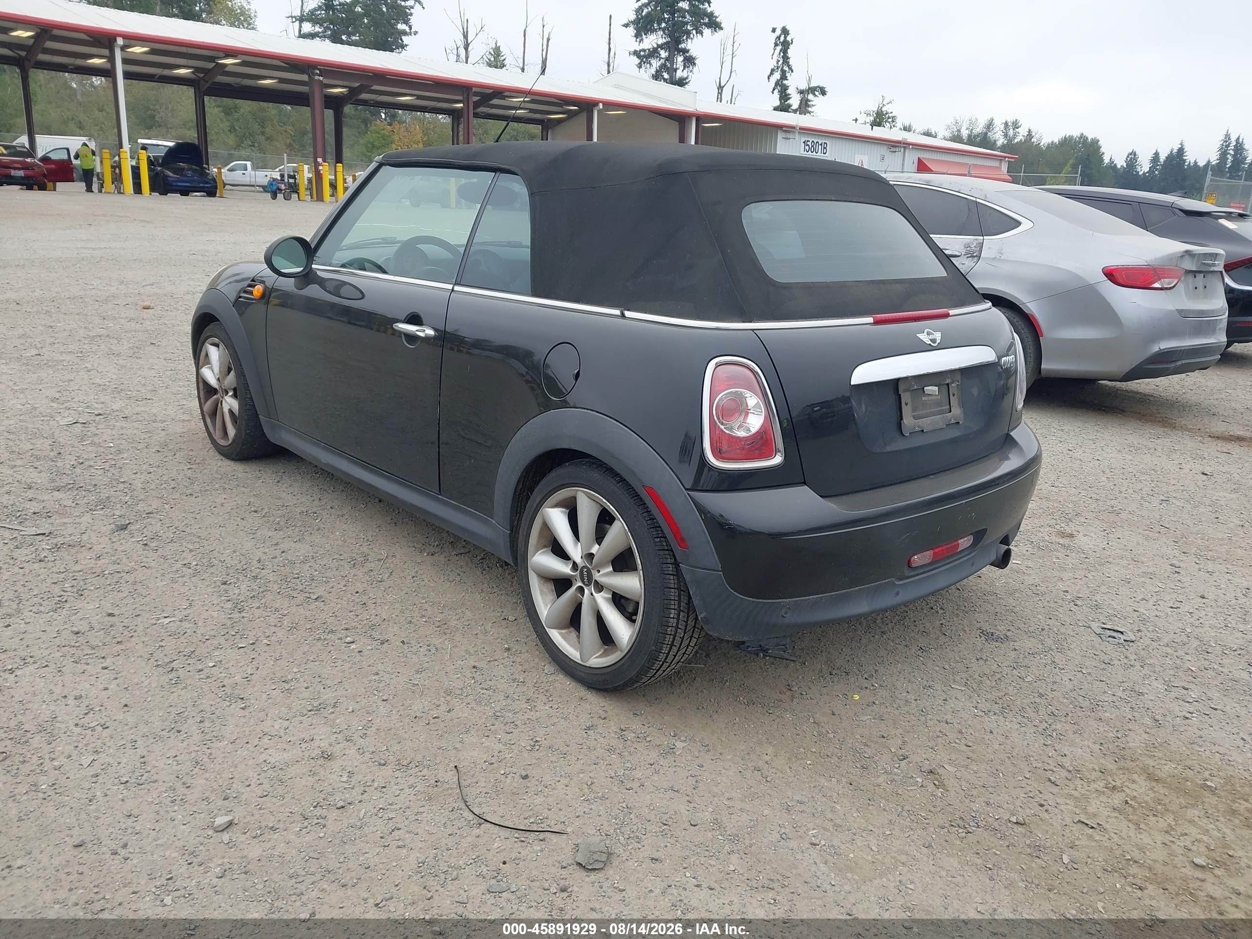 2014 Mini Convertible Cooper Black vin: WMWZN3C59ET569756