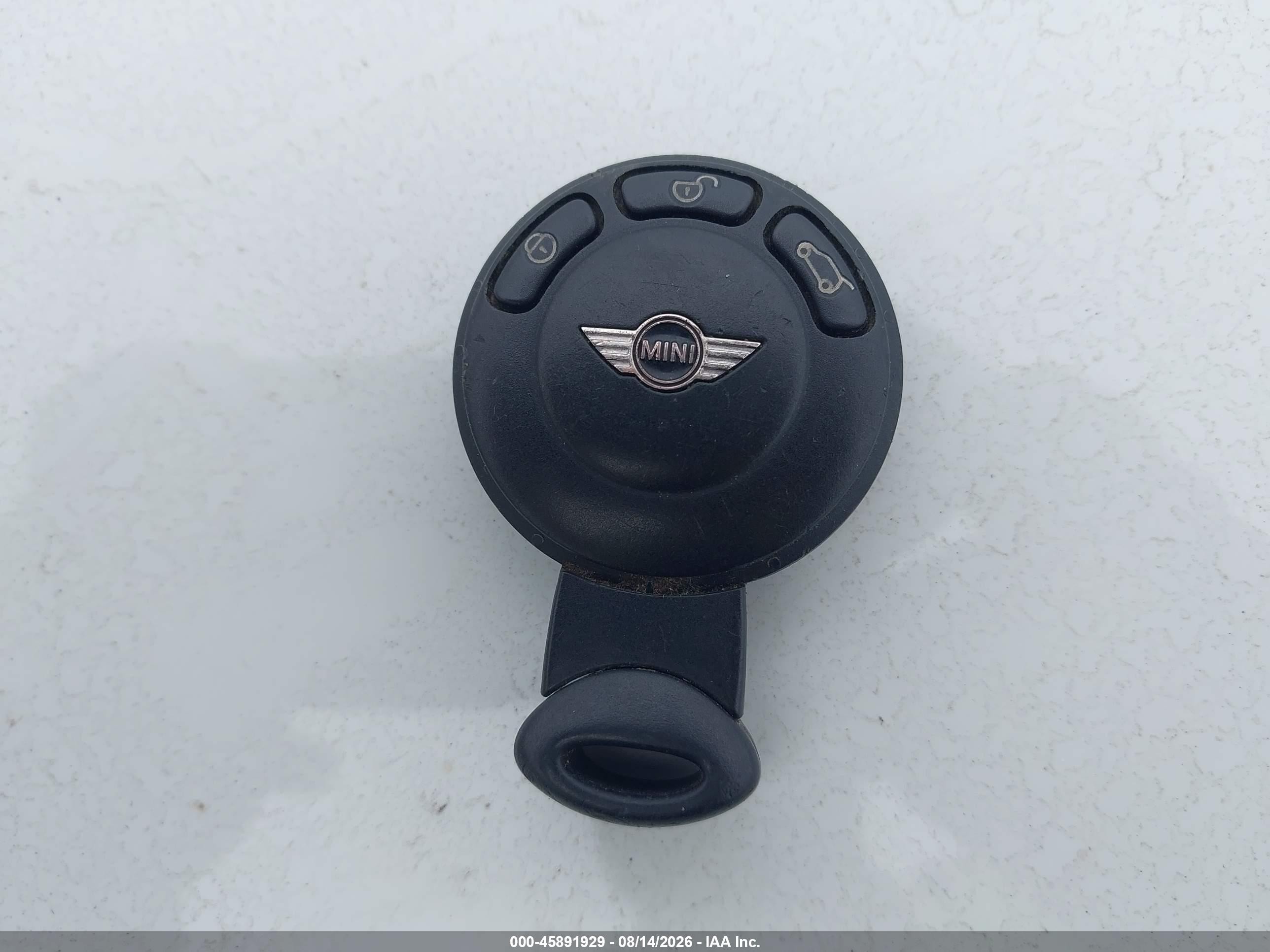 2014 Mini Convertible Cooper Black vin: WMWZN3C59ET569756