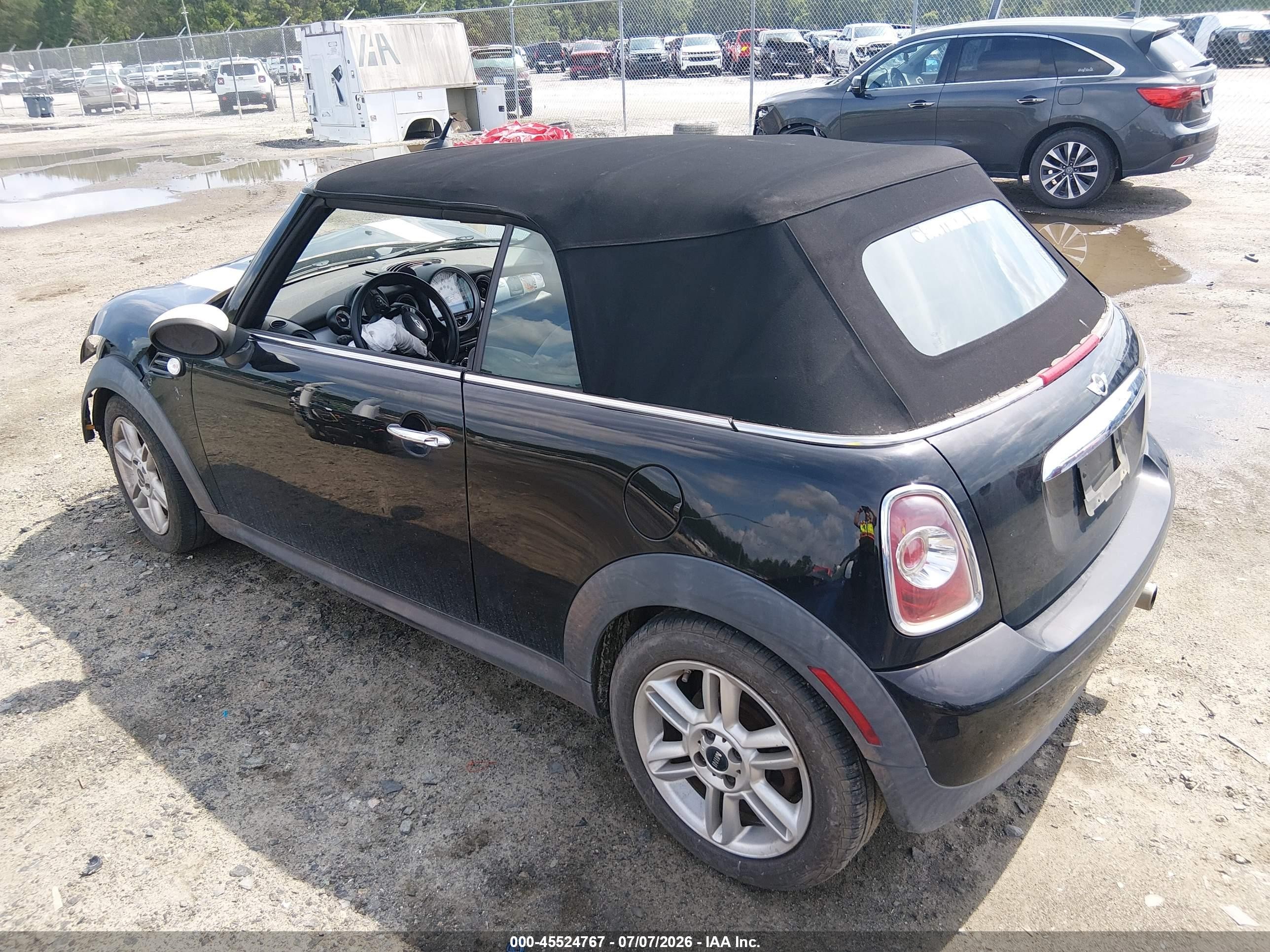 2014 Mini Convertible Cooper Black vin: WMWZN3C5XET266386
