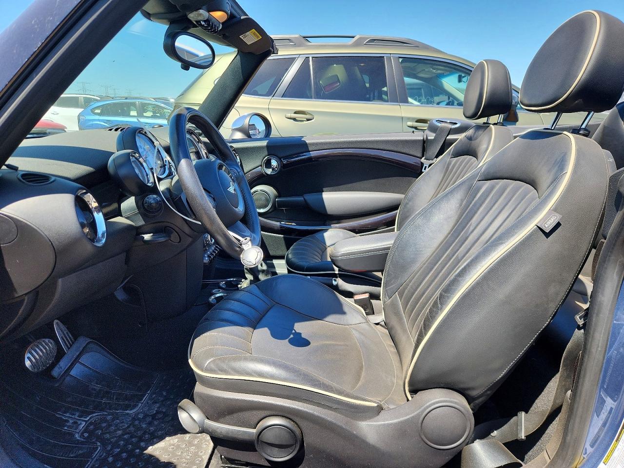 2011 Mini Cooper S Blue vin: WMWZP3C50BTX83055