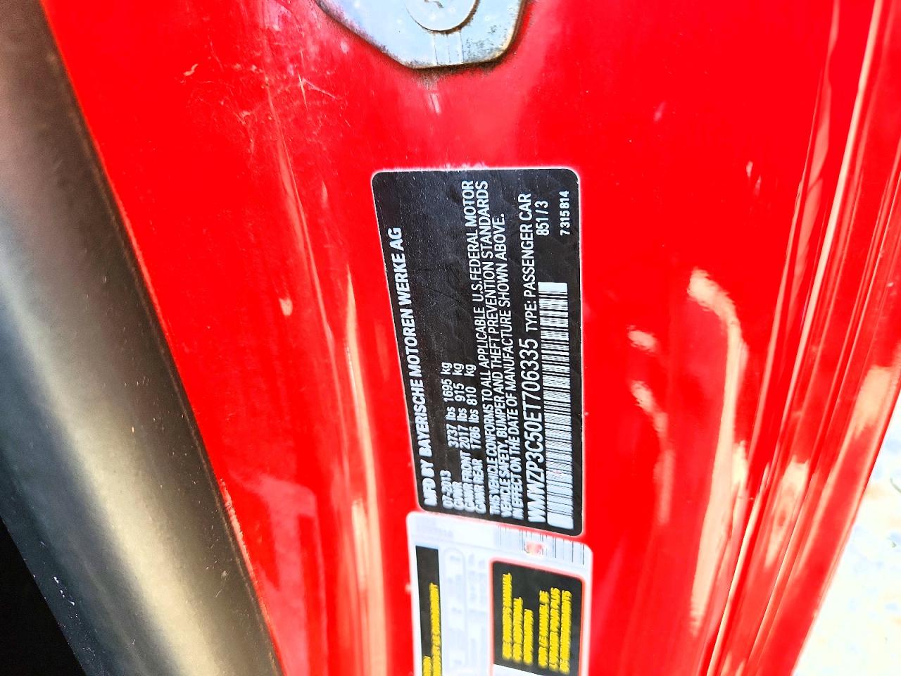 2014 Mini Cooper S Red vin: WMWZP3C50ET706335