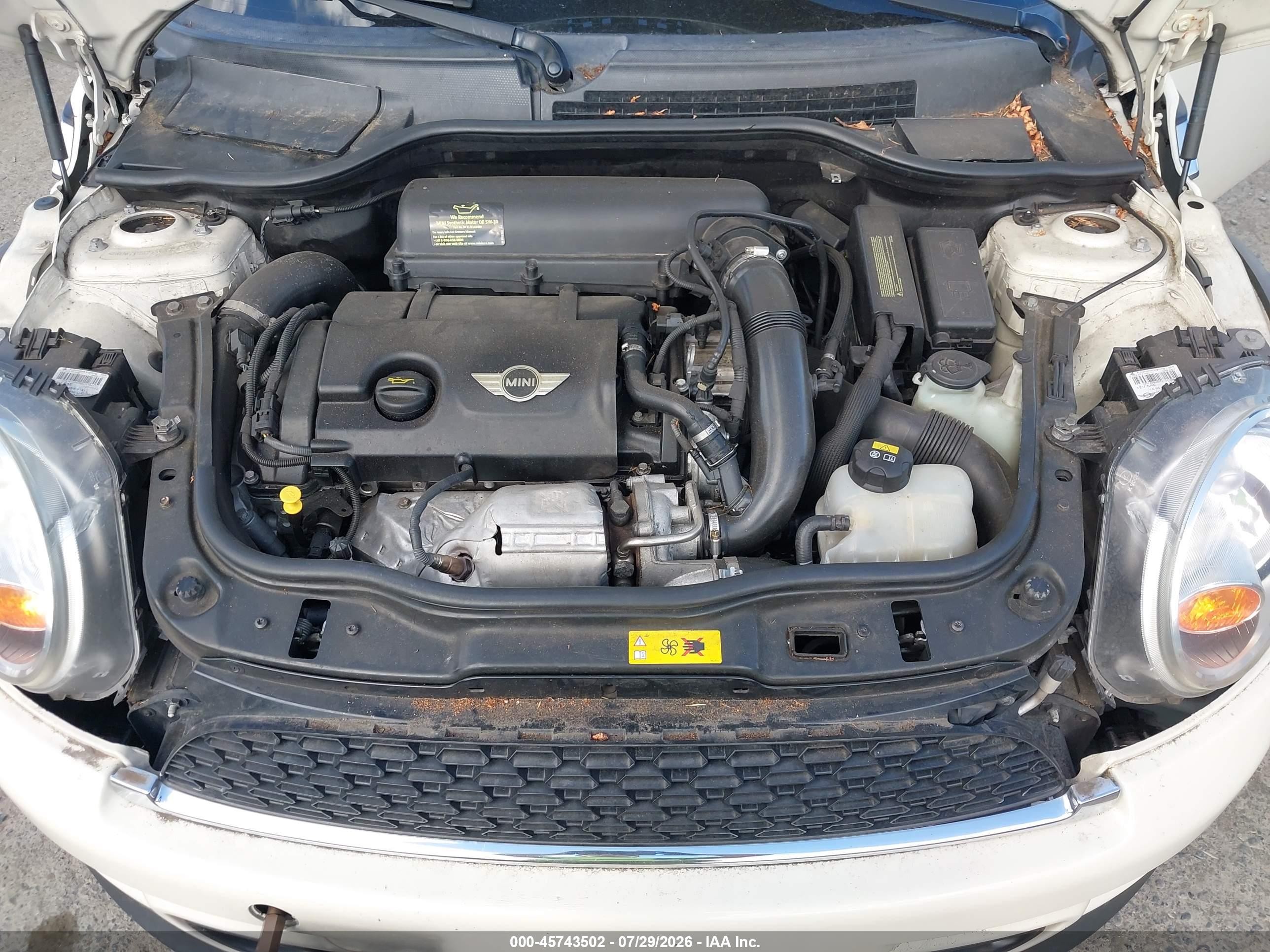 2012 Mini Cooper S   Белый vin: WMWZP3C51CT250357