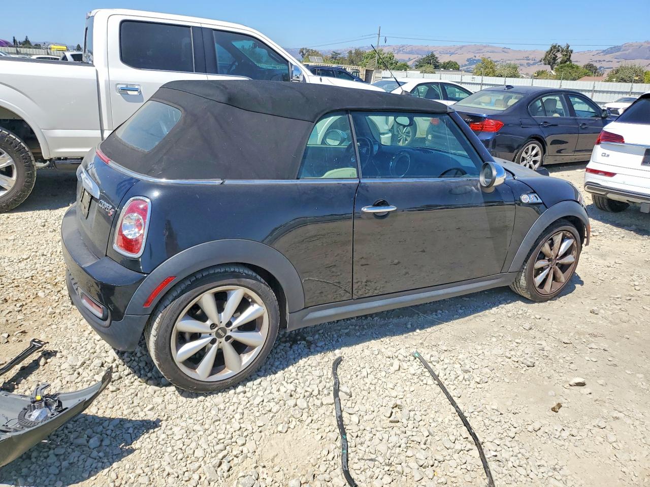 2011 Mini Cooper S Black vin: WMWZP3C52BTX83297