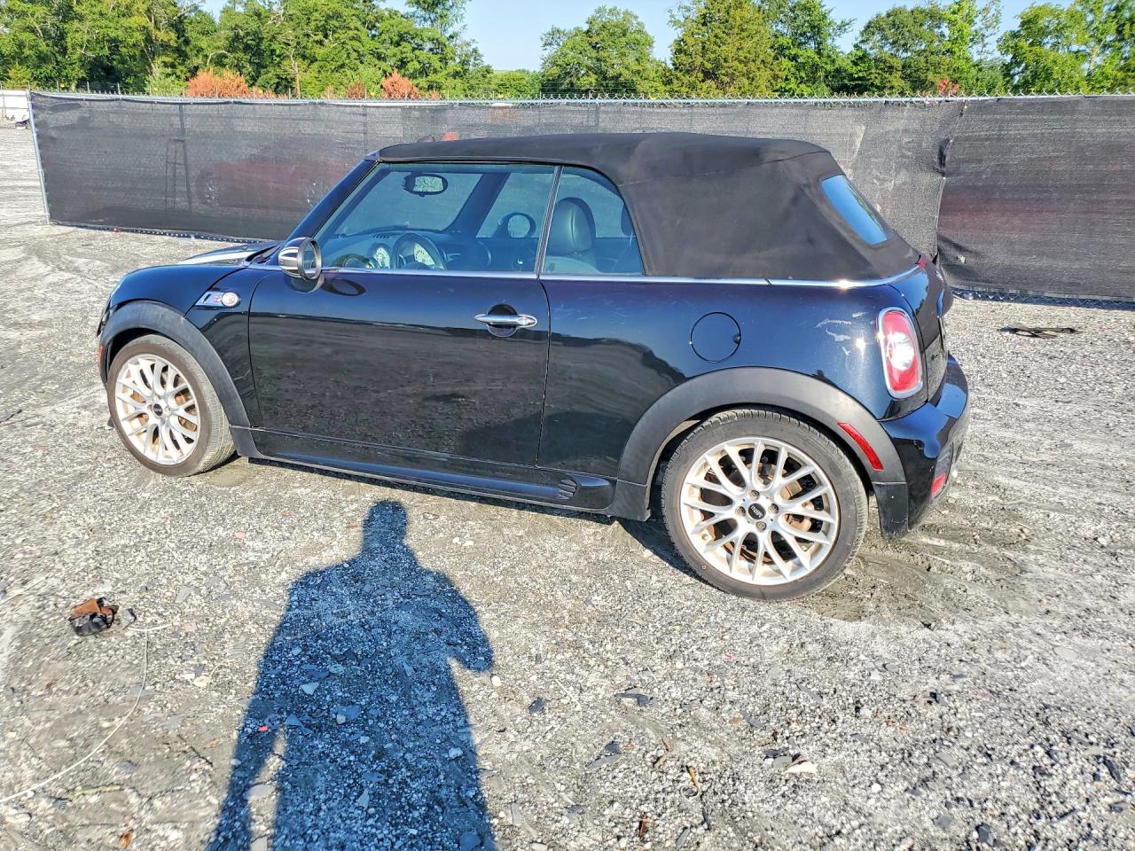 2014 Mini Cooper Con Black vin: WMWZP3C54ET298082