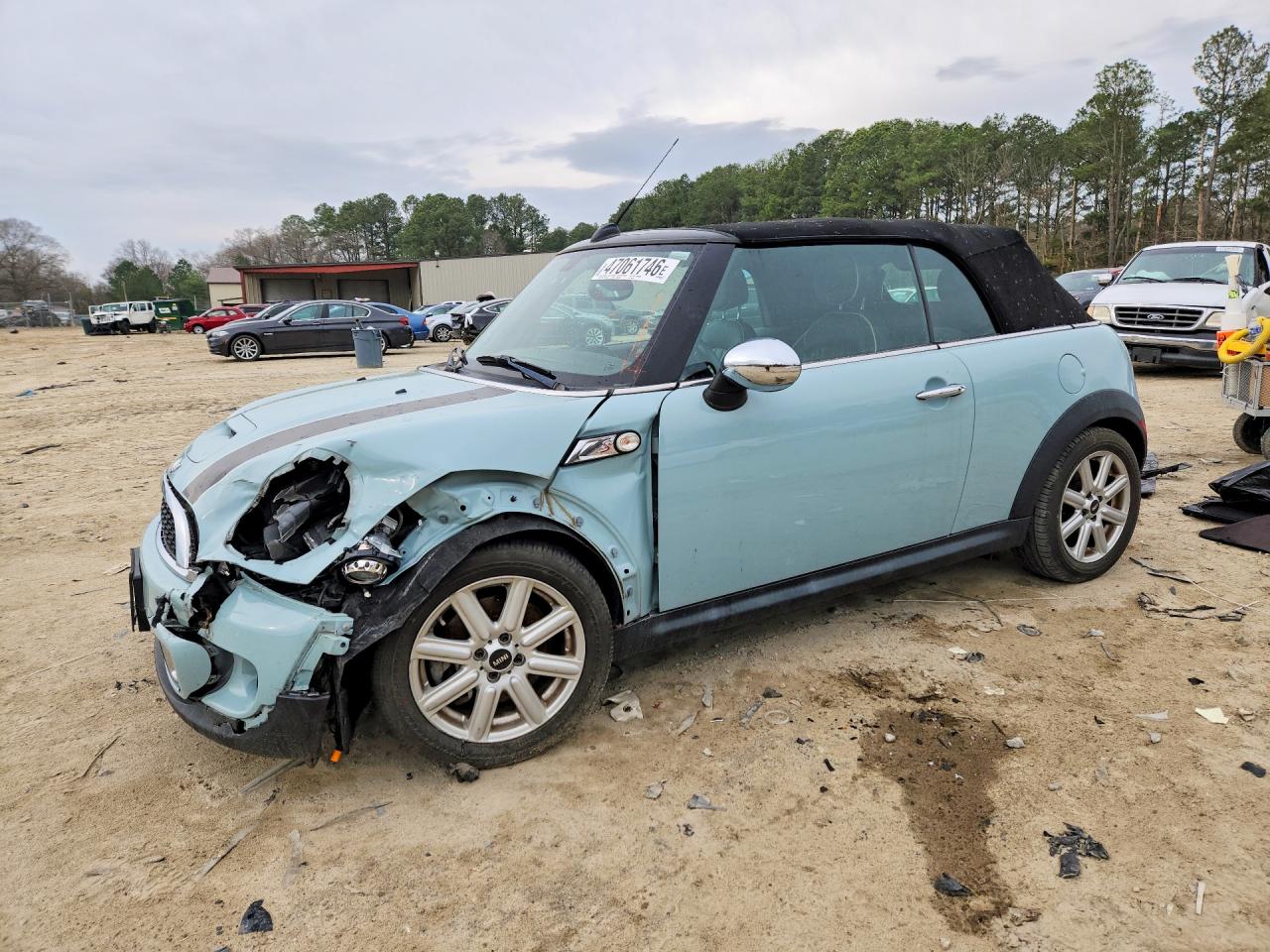 2011 Mini Cooper S Blue vin: WMWZP3C56BT249252