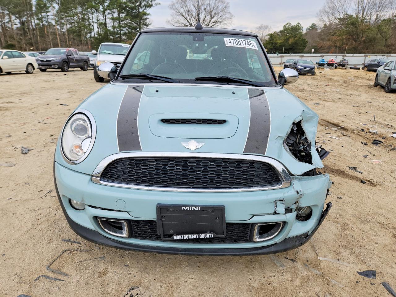 2011 Mini Cooper S Blue vin: WMWZP3C56BT249252