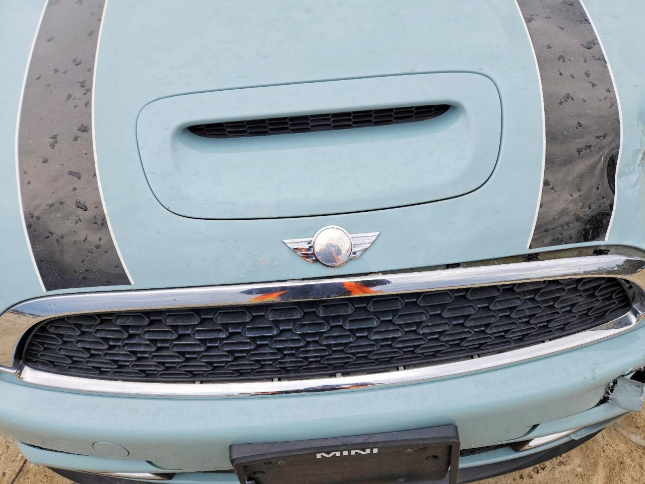 2011 Mini Cooper S Blue vin: WMWZP3C56BT249252