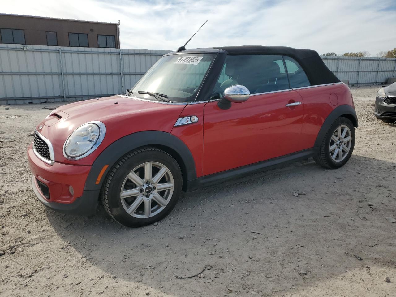 2011 Mini Cooper S Red vin: WMWZP3C56BTX84257