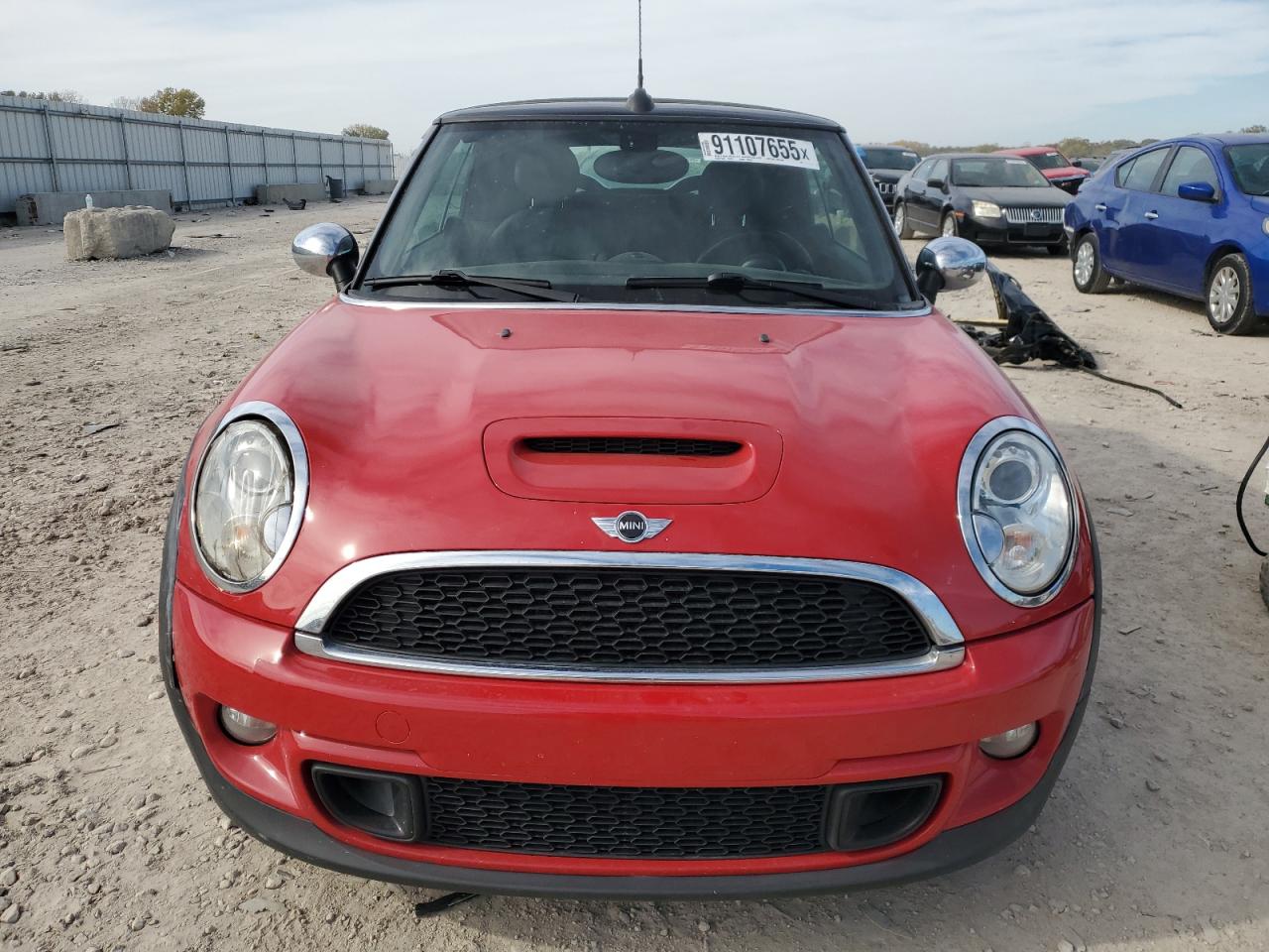 2011 Mini Cooper S Red vin: WMWZP3C56BTX84257