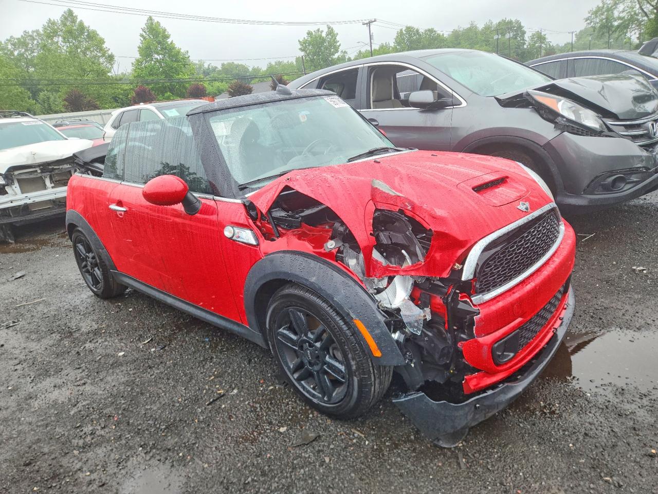 2013 Mini Cooper S Red vin: WMWZP3C56DT705172