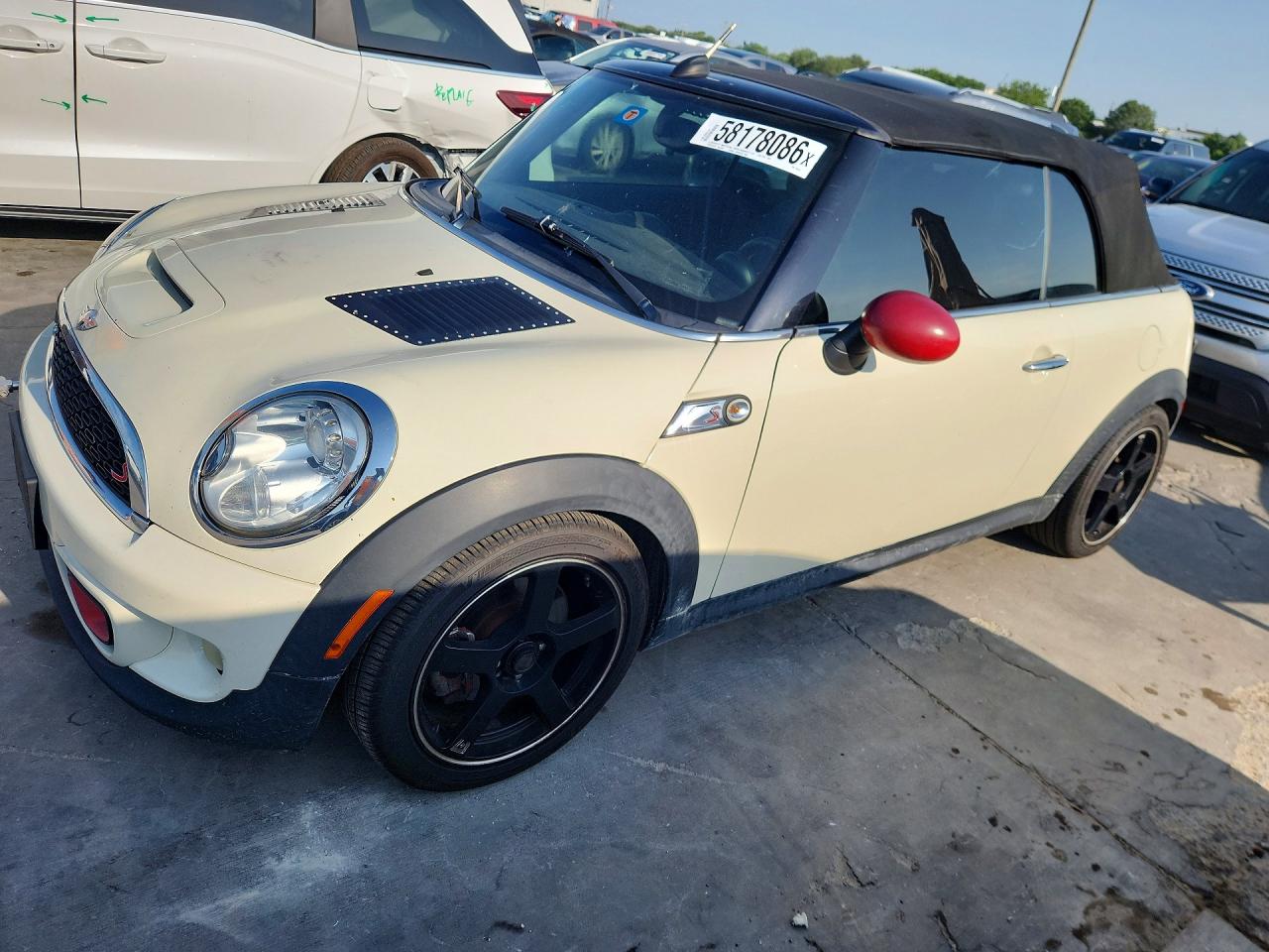 2014 Mini Cooper S Beige vin: WMWZP3C57ET298352