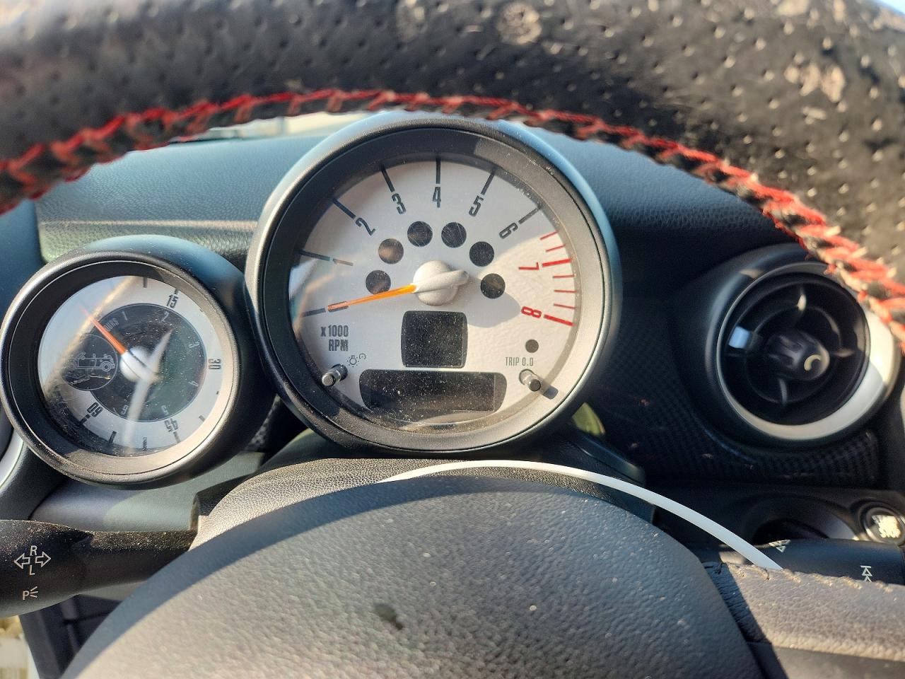 2014 Mini Cooper S Beige vin: WMWZP3C57ET298352