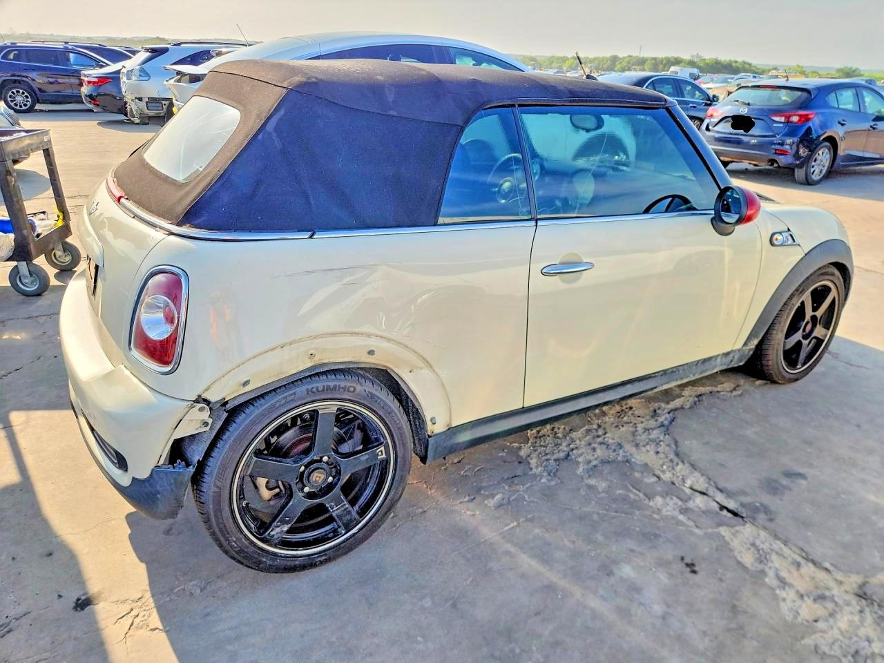 2014 Mini Cooper S Beige vin: WMWZP3C57ET298352