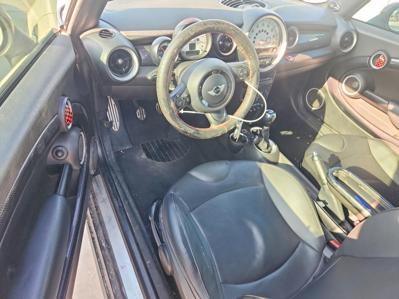 2014 Mini Cooper S Beige vin: WMWZP3C57ET298352