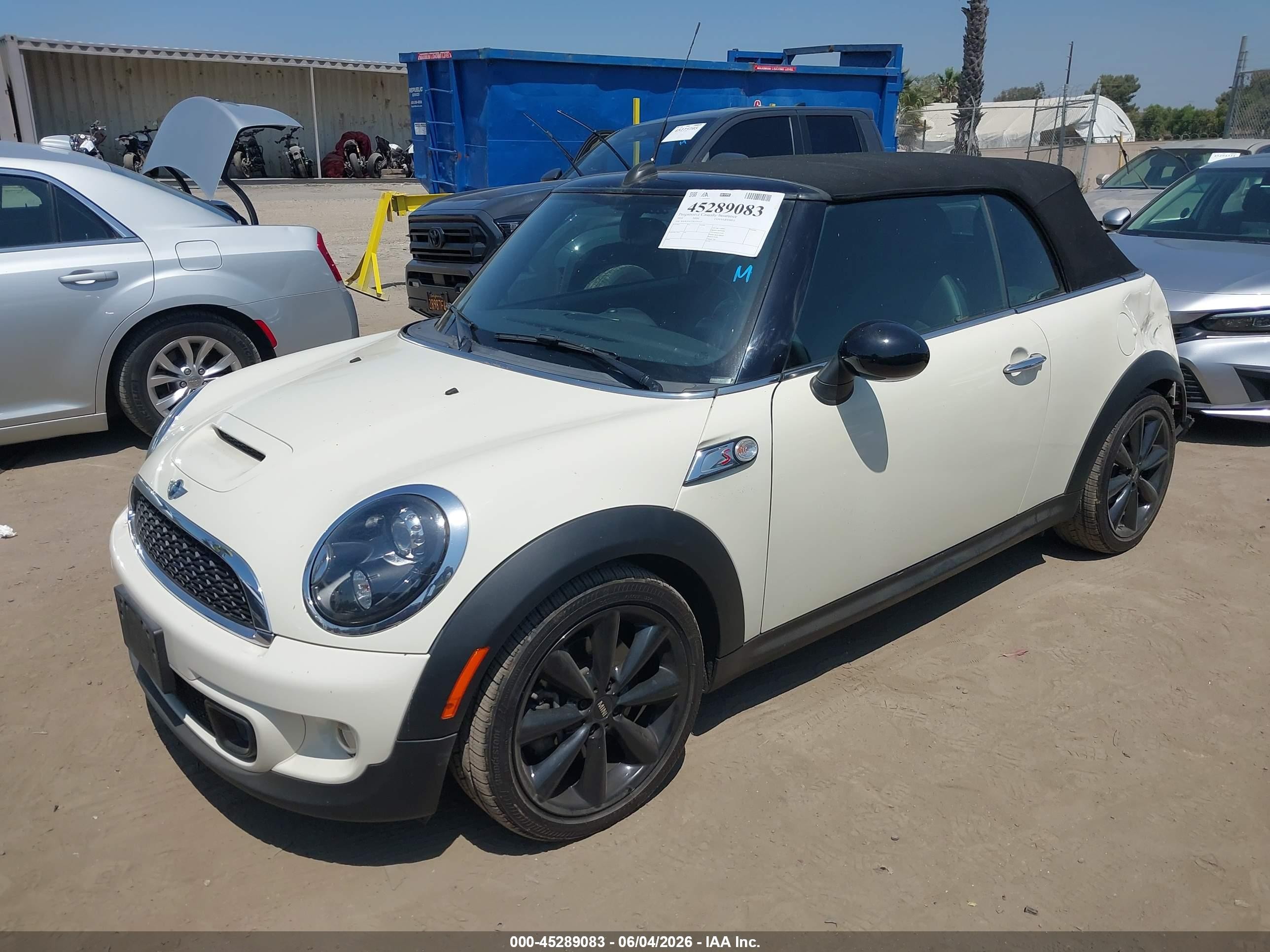2014 Mini Convertible Cooper S Cream vin: WMWZP3C57ET707157