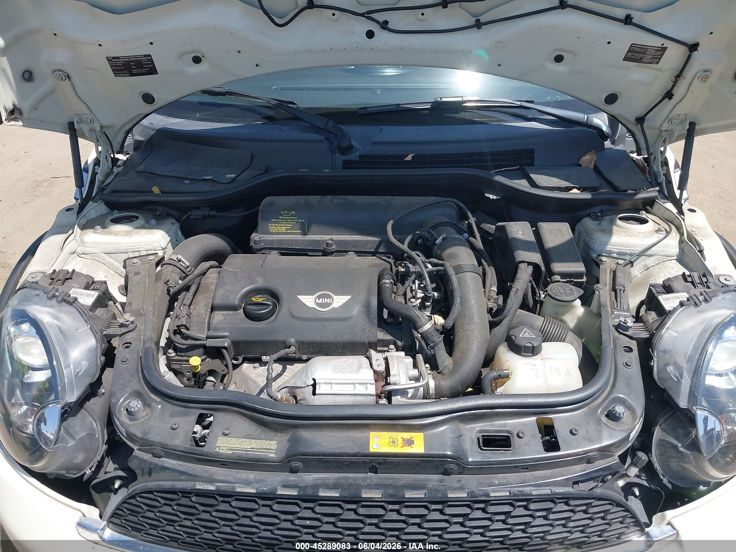 2014 Mini Convertible Cooper S Cream vin: WMWZP3C57ET707157