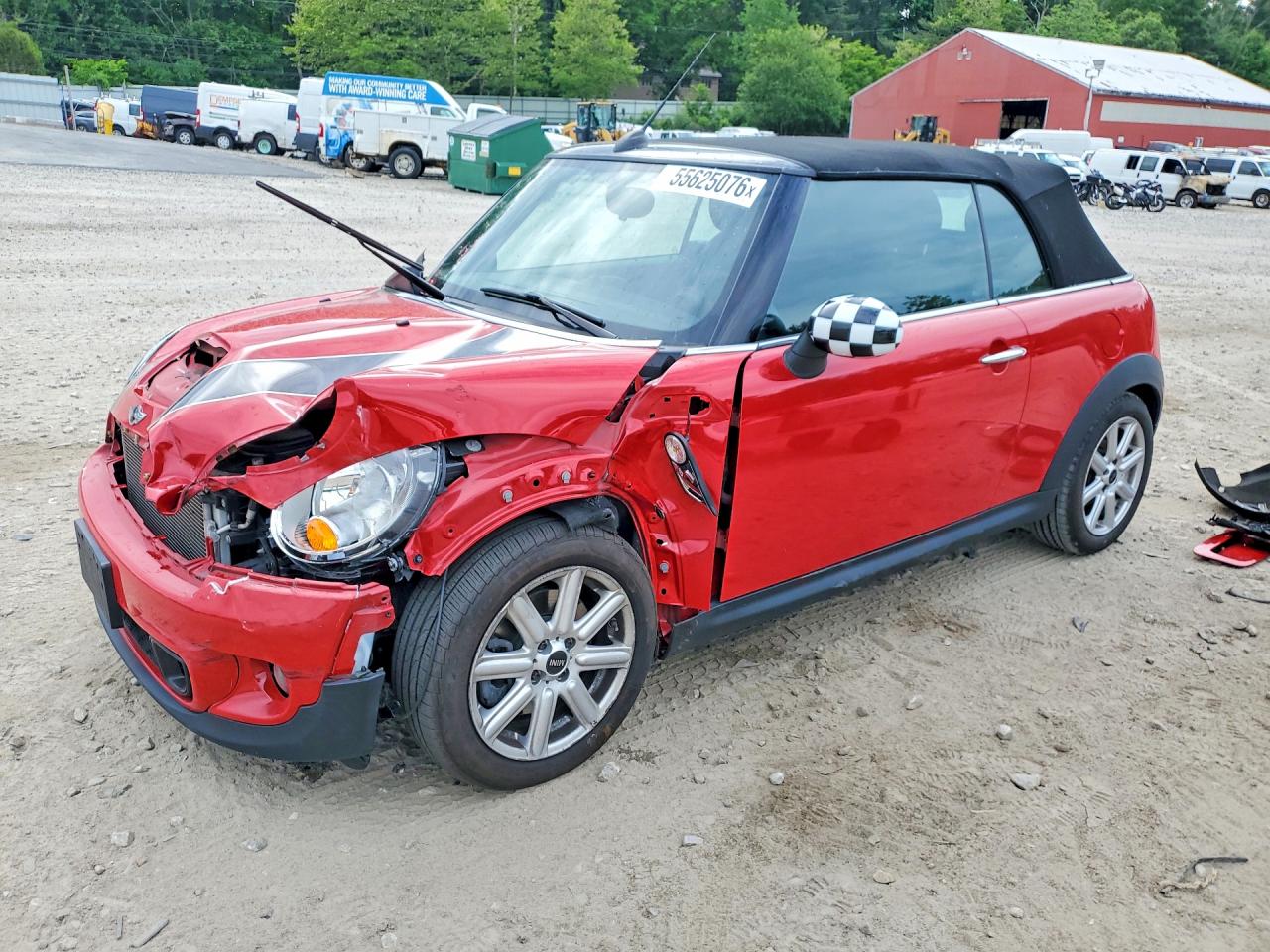 2013 Mini Cooper S Red vin: WMWZP3C58DT550513