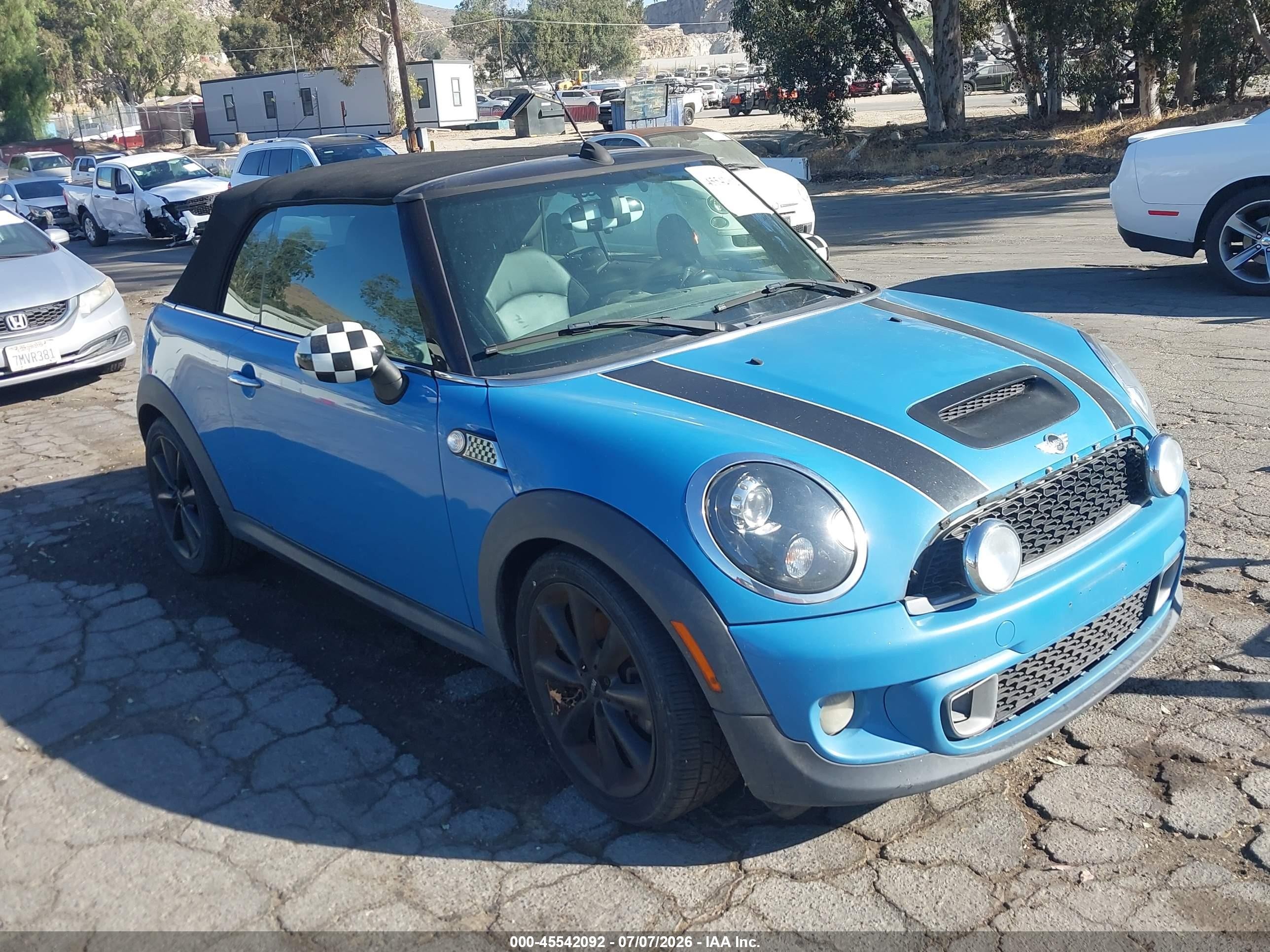 2014 Mini Convertible Cooper S Blue vin: WMWZP3C58ET298327