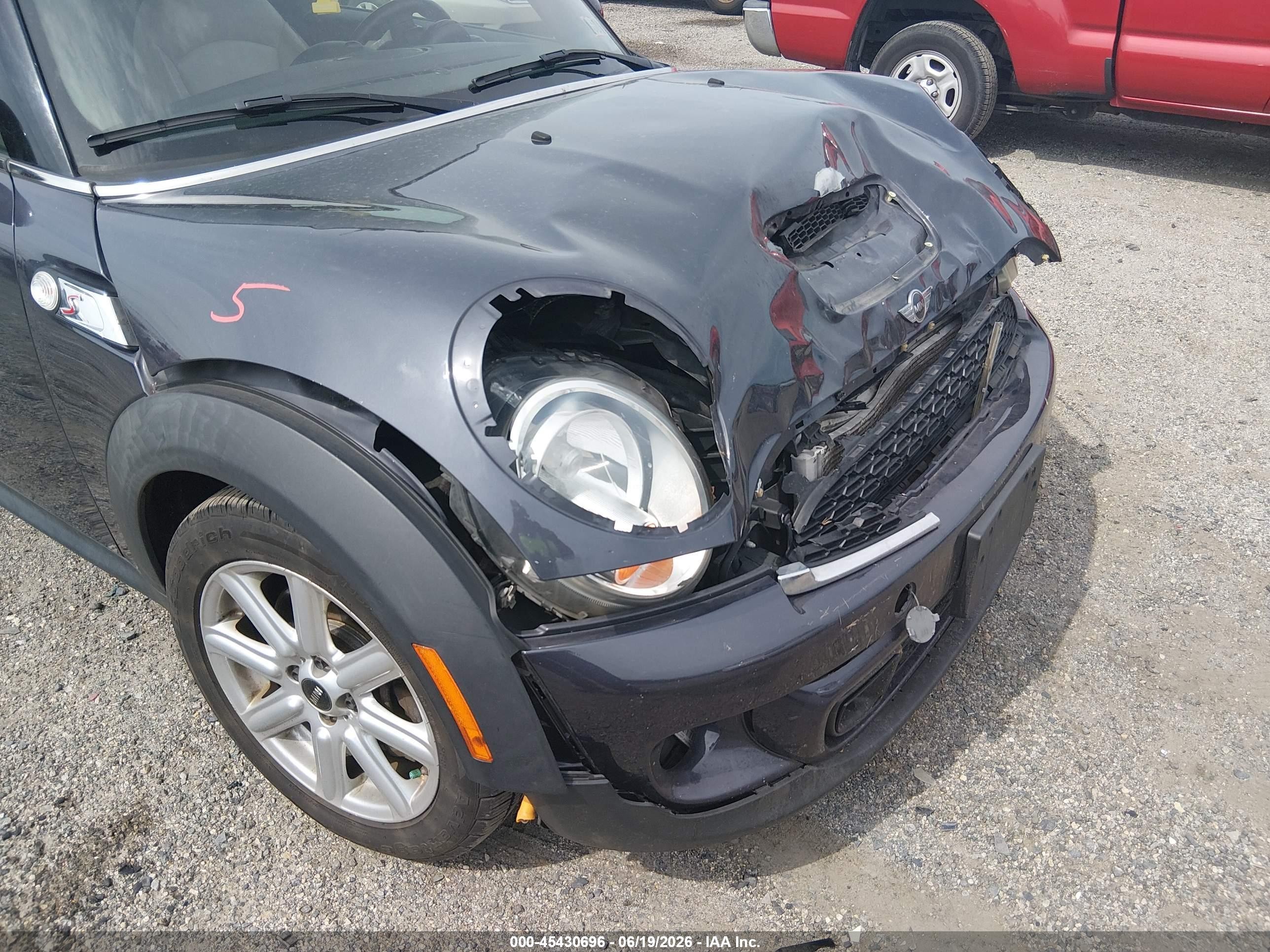 2013 Mini Convertible Cooper S Серый vin: WMWZP3C59DT551329