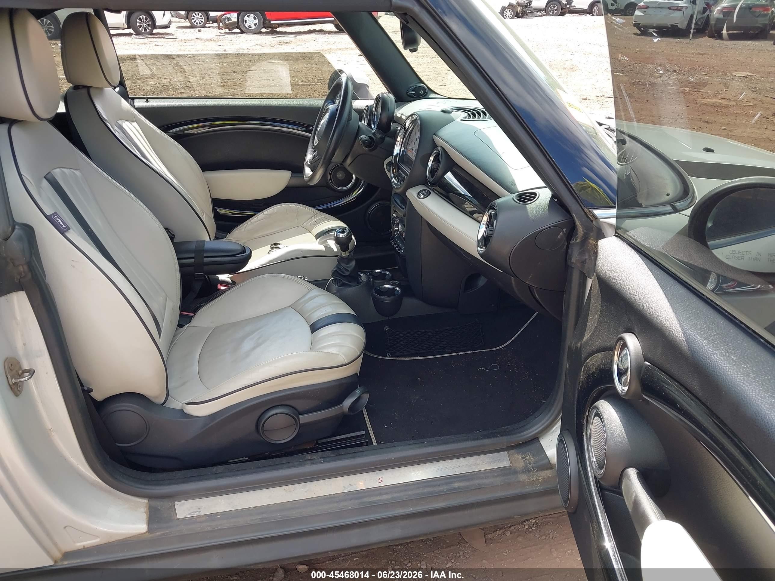 2014 Mini Convertible Cooper S Серый vin: WMWZP3C59ET298093