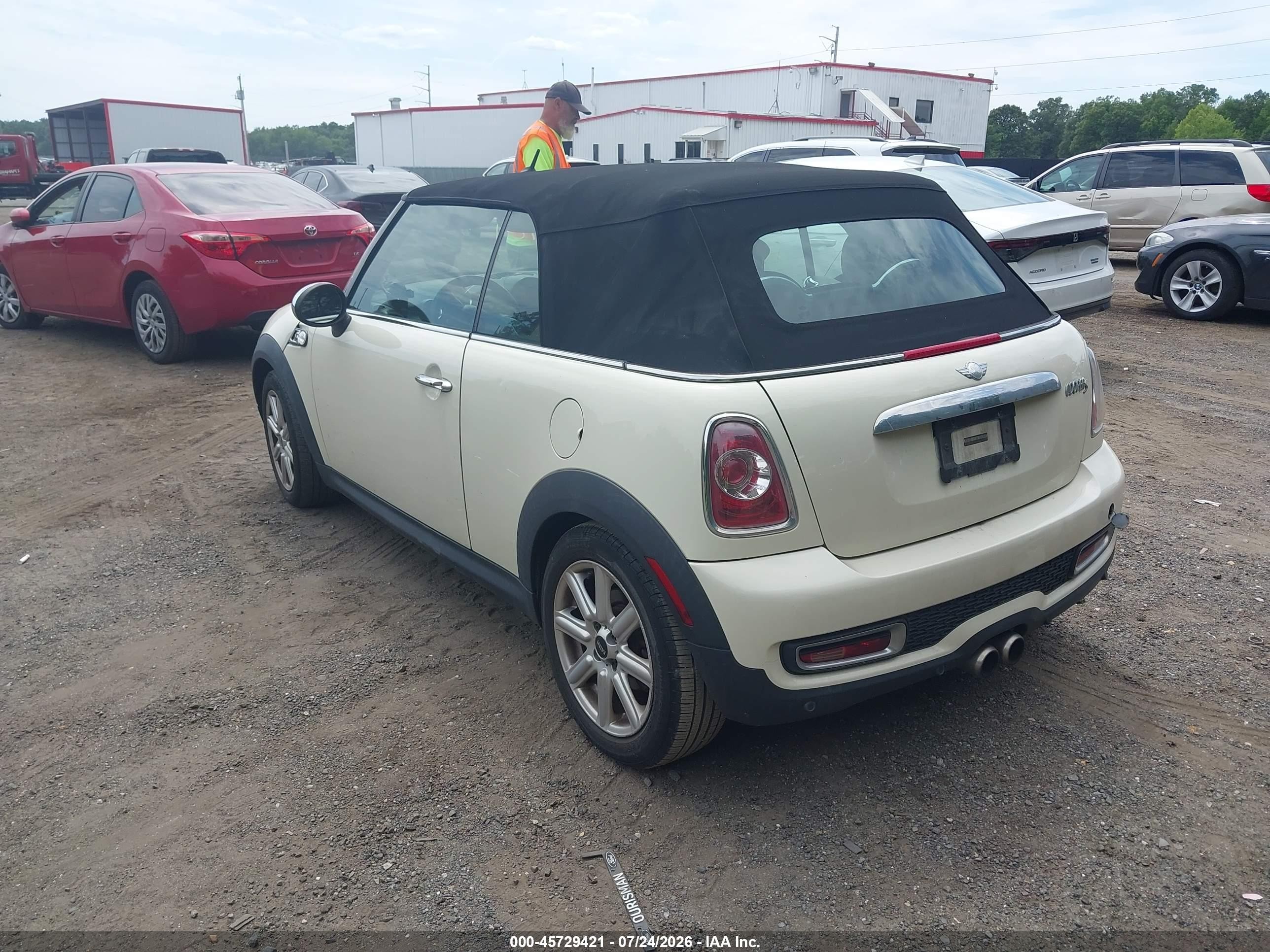 2014 Mini Convertible Cooper S White vin: WMWZP3C59ET298272