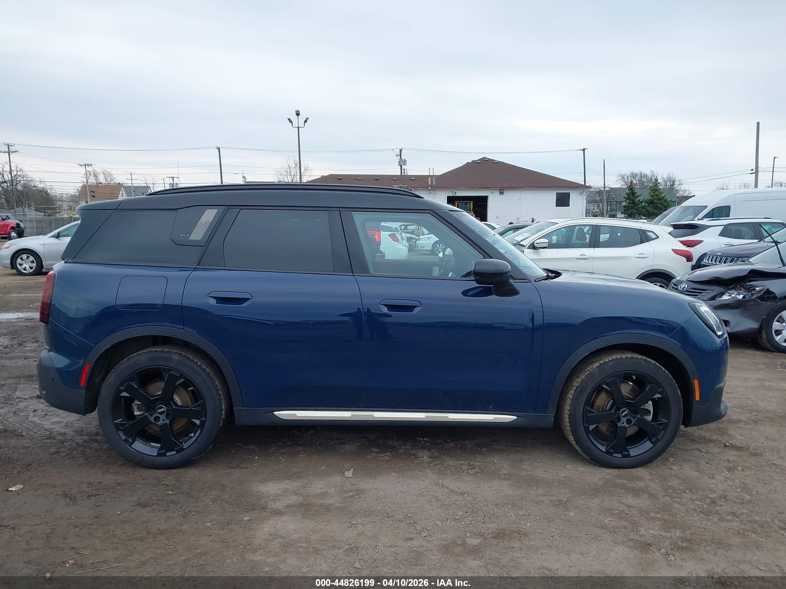 2025 Mini Countryman Cooper S Dark Blue vin: WMZ23GA04S7T59188
