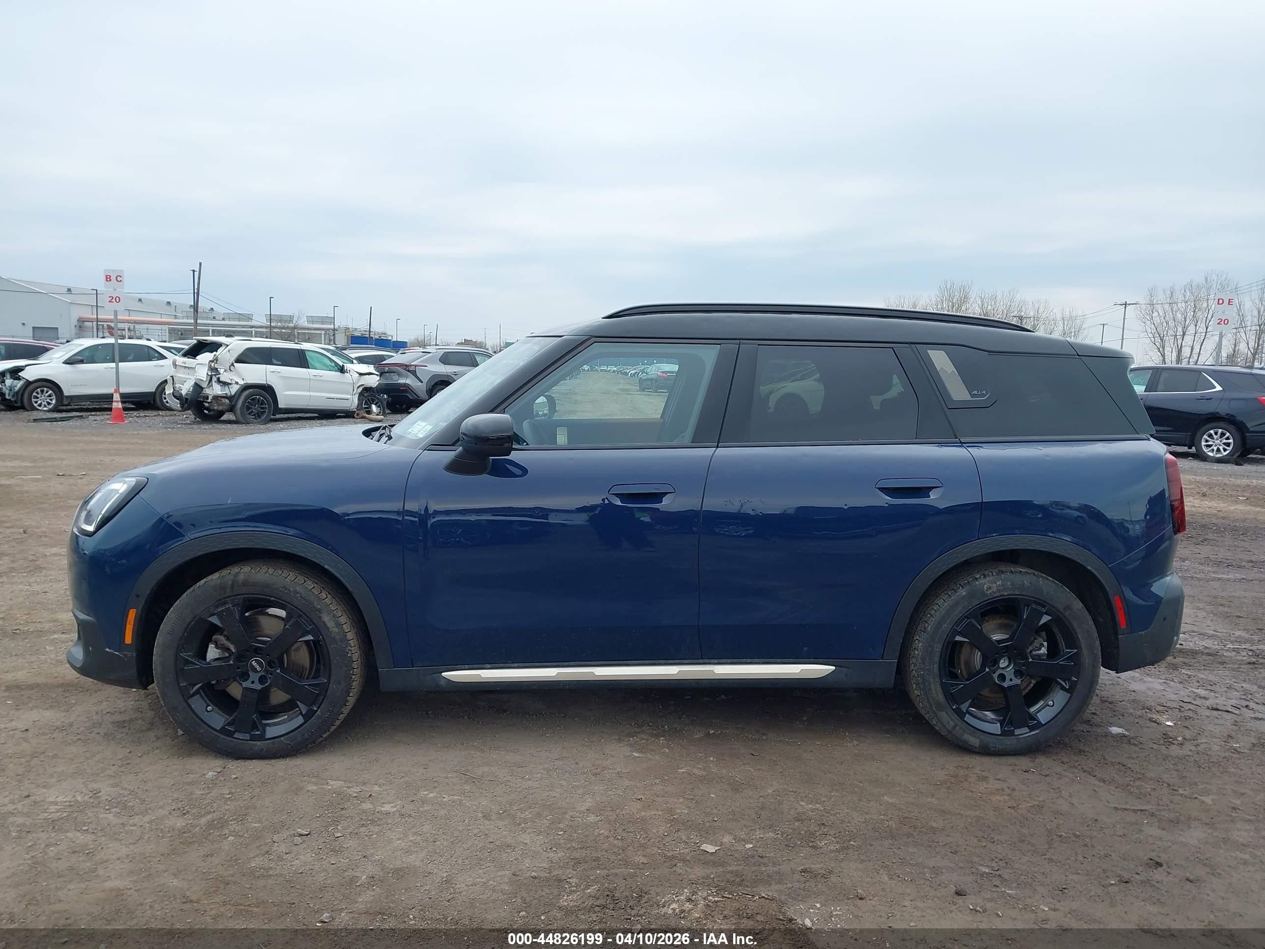 2025 Mini Countryman Cooper S Dark Blue vin: WMZ23GA04S7T59188