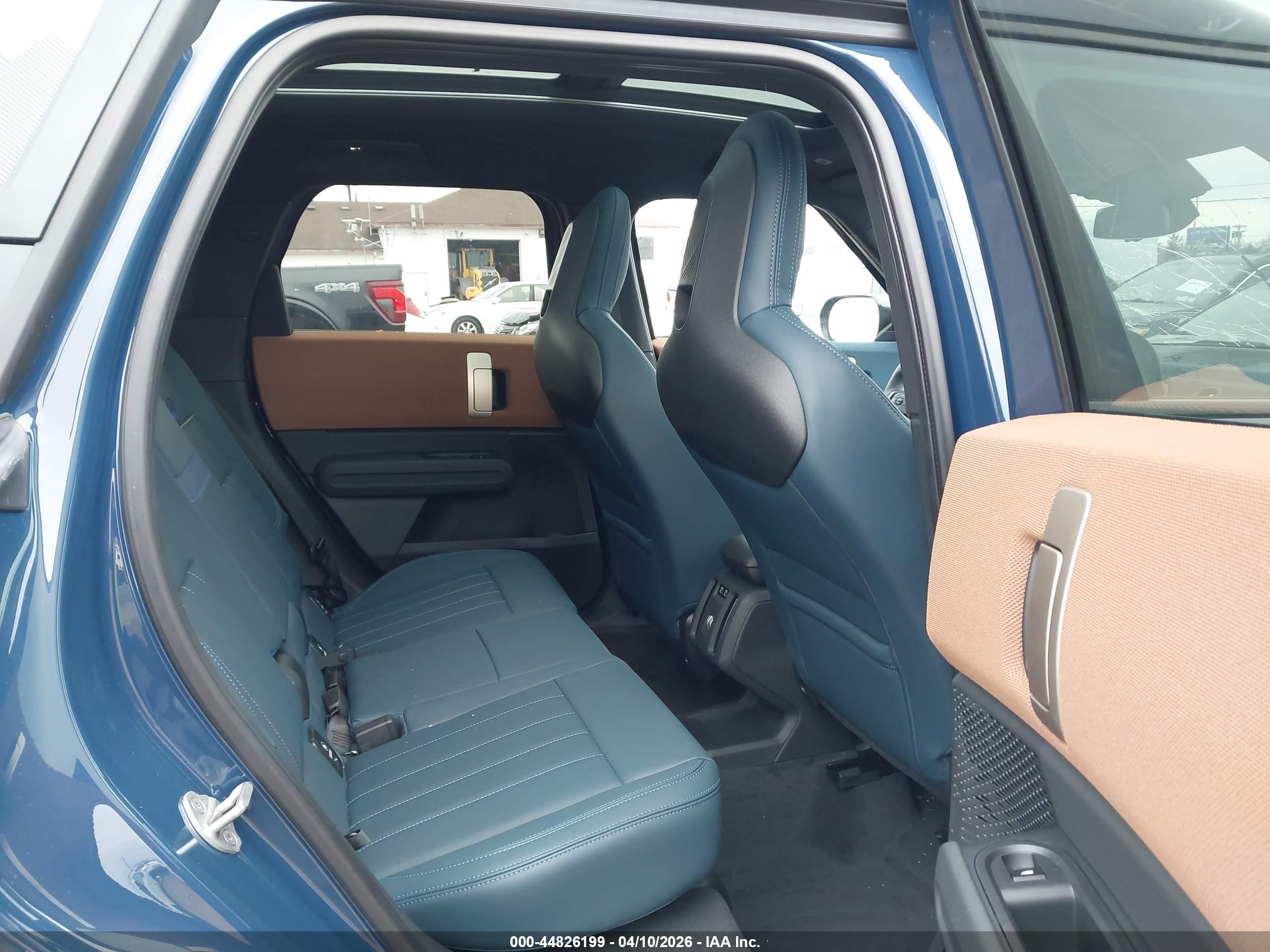 2025 Mini Countryman Cooper S Dark Blue vin: WMZ23GA04S7T59188