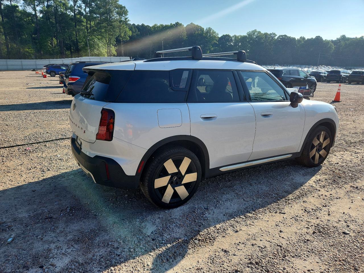 2025 Mini Countryman S All4 White vin: WMZ23GA07S7T75157