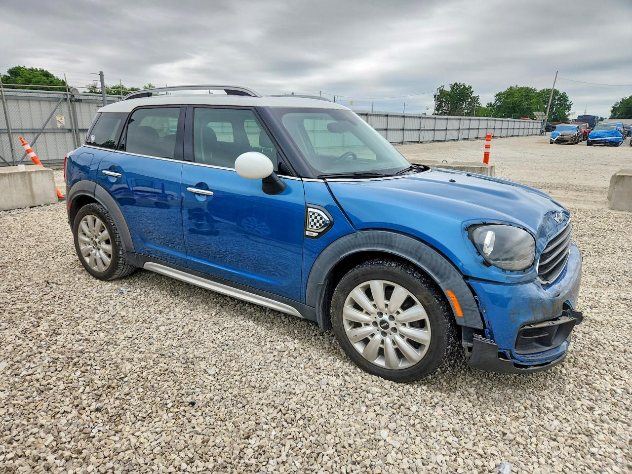 2017 Mini Cooper Countryman Blue vin: WMZYS7C35H3B63073