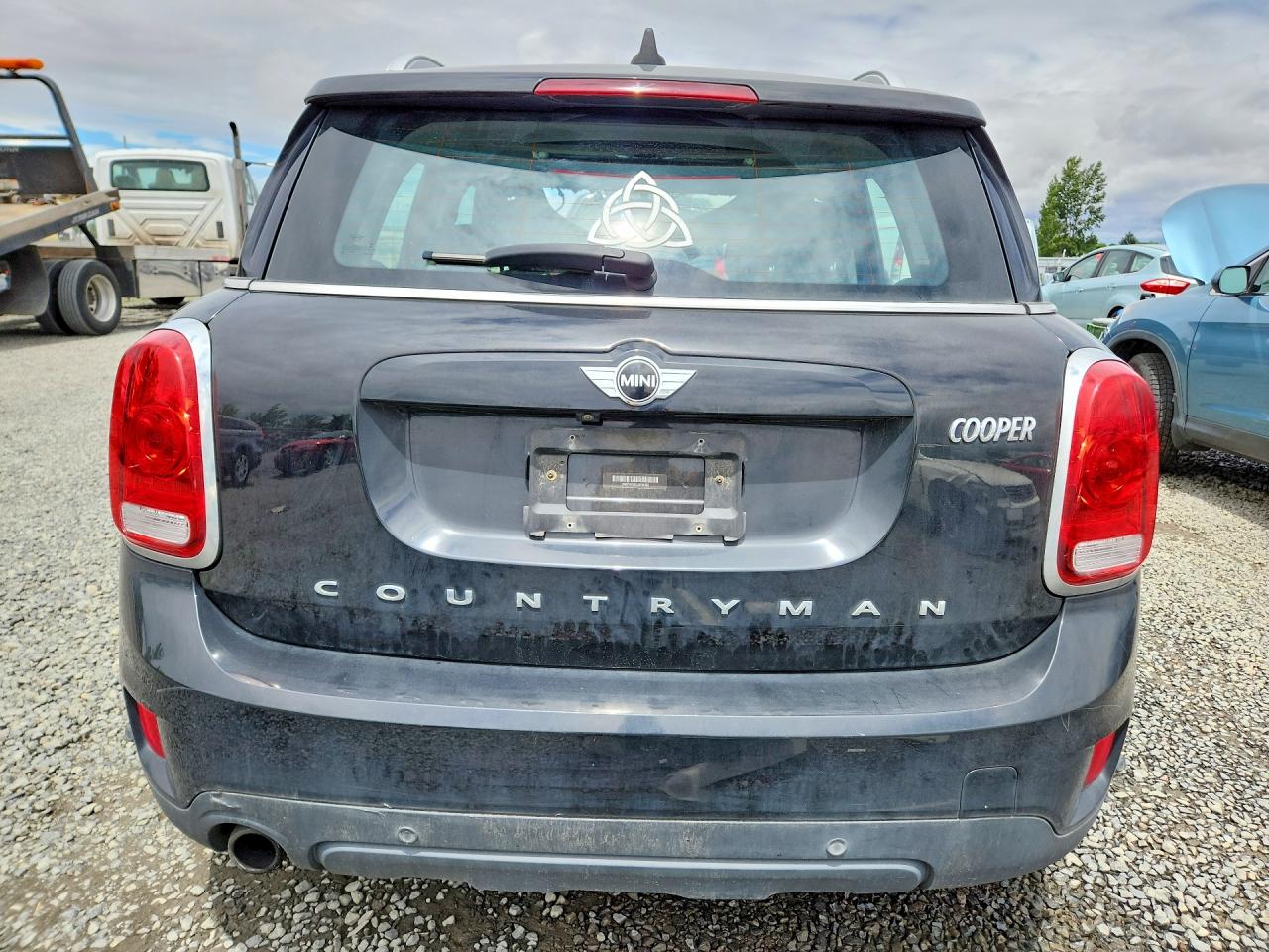 2018 Mini Cooper Countryman Black vin: WMZYS7C37J3F44302
