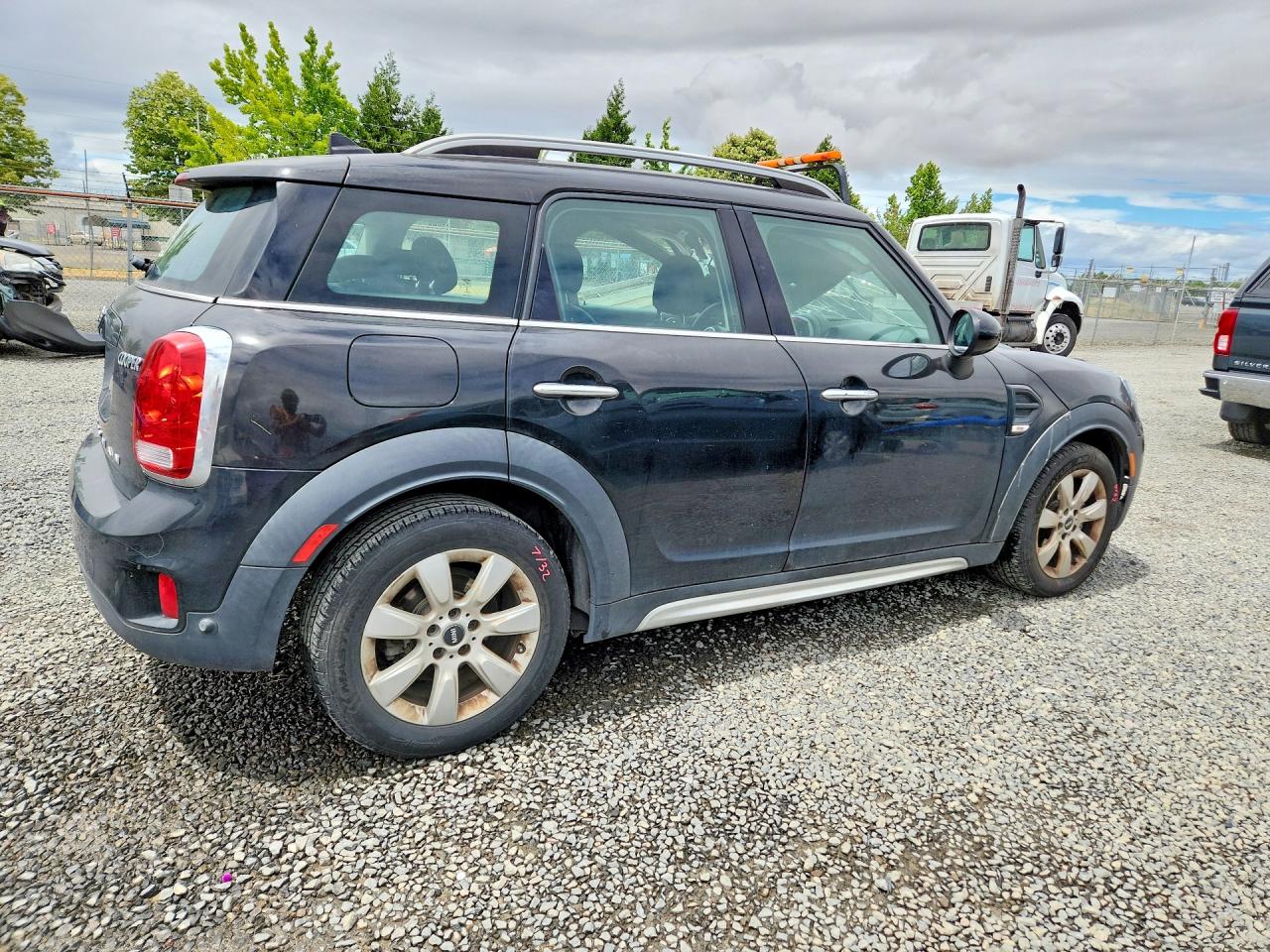 2018 Mini Cooper Countryman Black vin: WMZYS7C37J3F44302