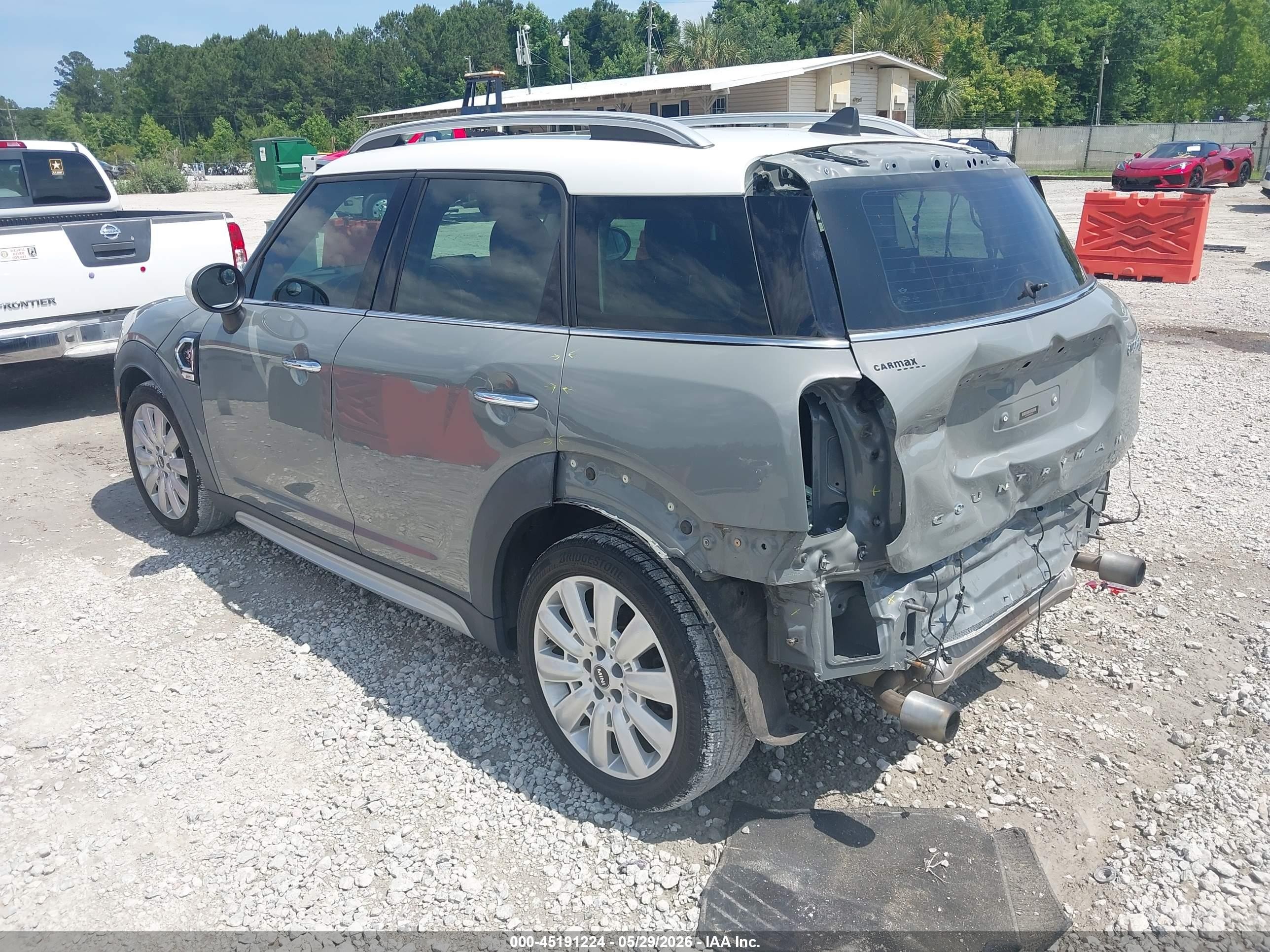 2019 Mini Countryman Cooper S Gray vin: WMZYT3C54K3E94323